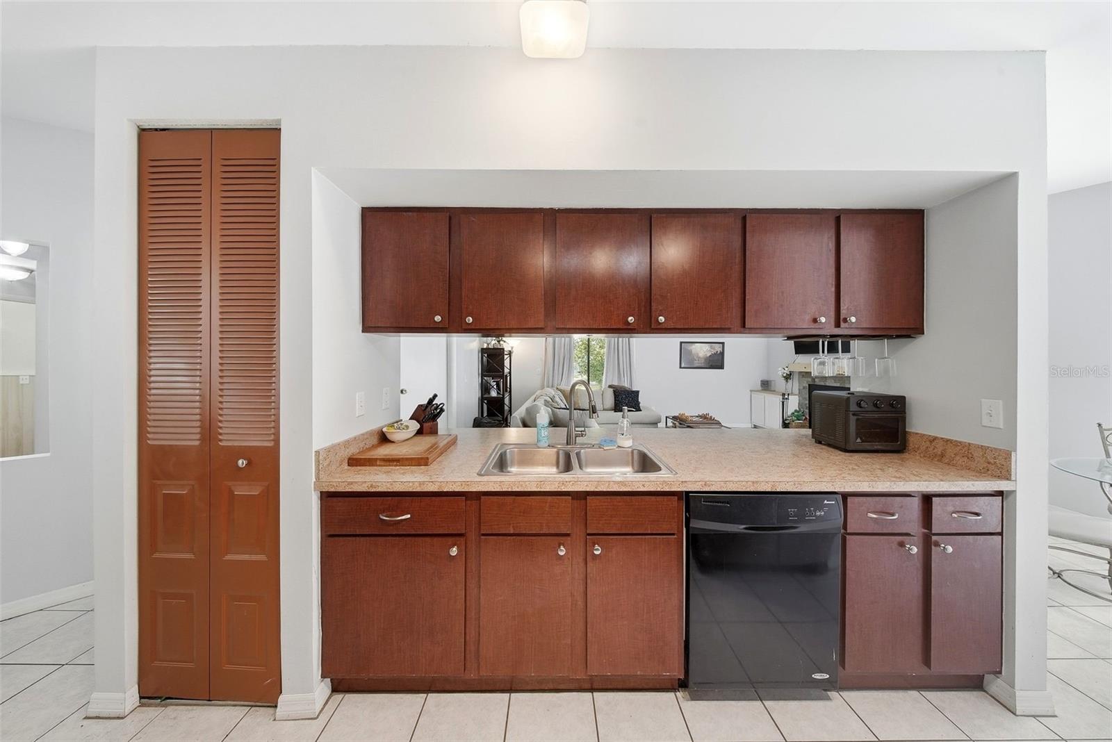 Image 18 of 32 For 7850 Royal Stewart Drive