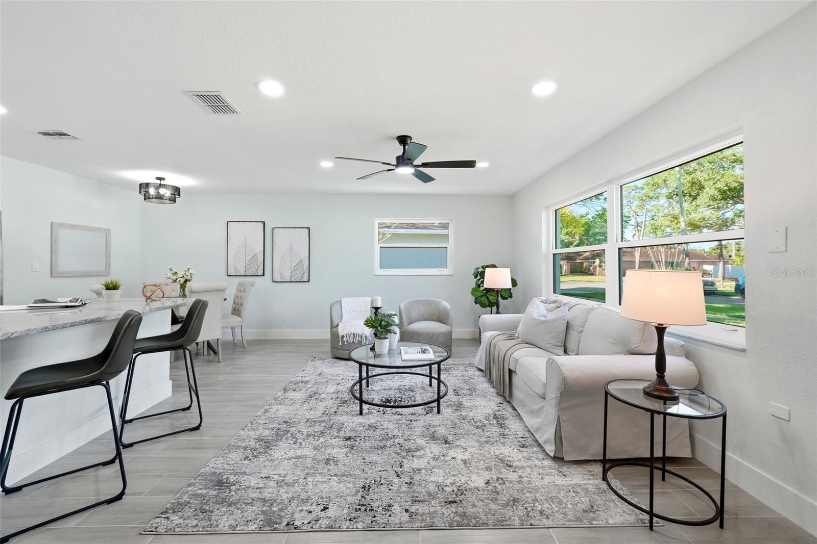 Image 5 of 43 For 5611 Venetian Boulevard Ne