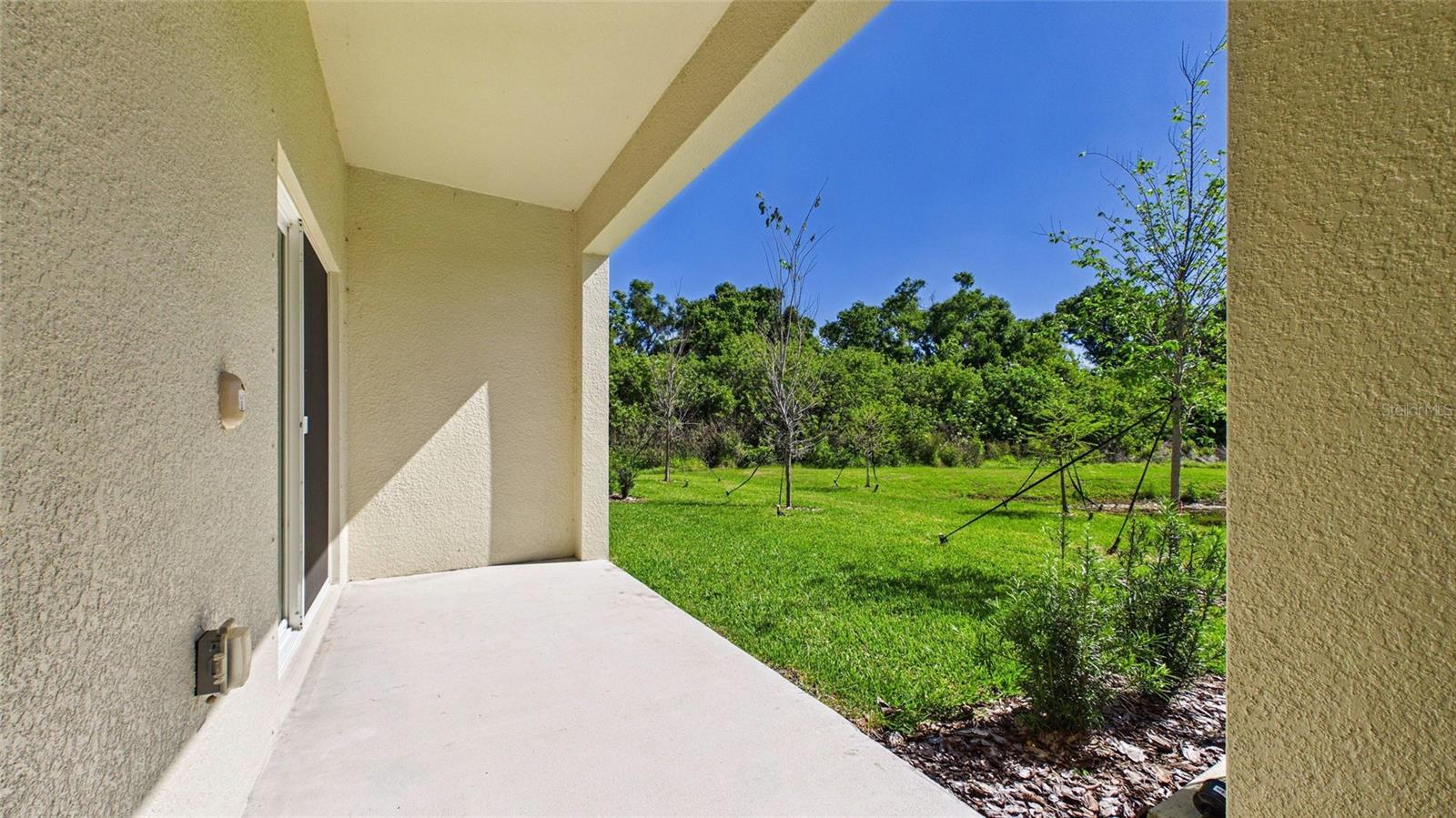 Image 17 of 69 For 212 27th Street Se 00