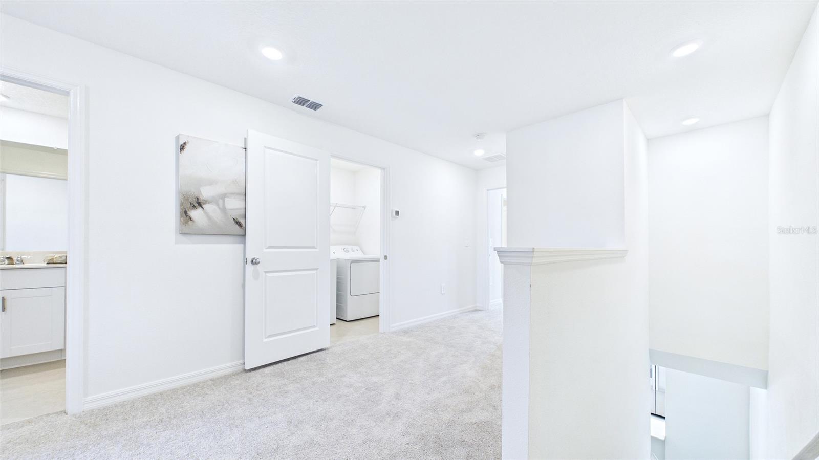 Image 19 of 69 For 212 27th Street Se 00