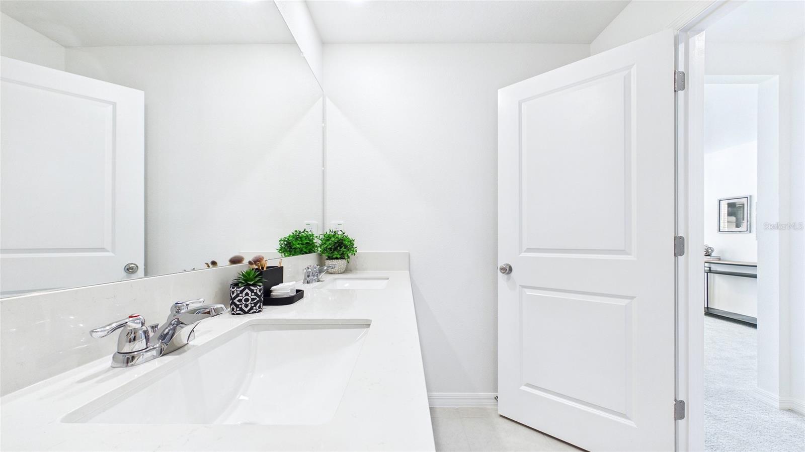 Image 31 of 69 For 212 27th Street Se 00