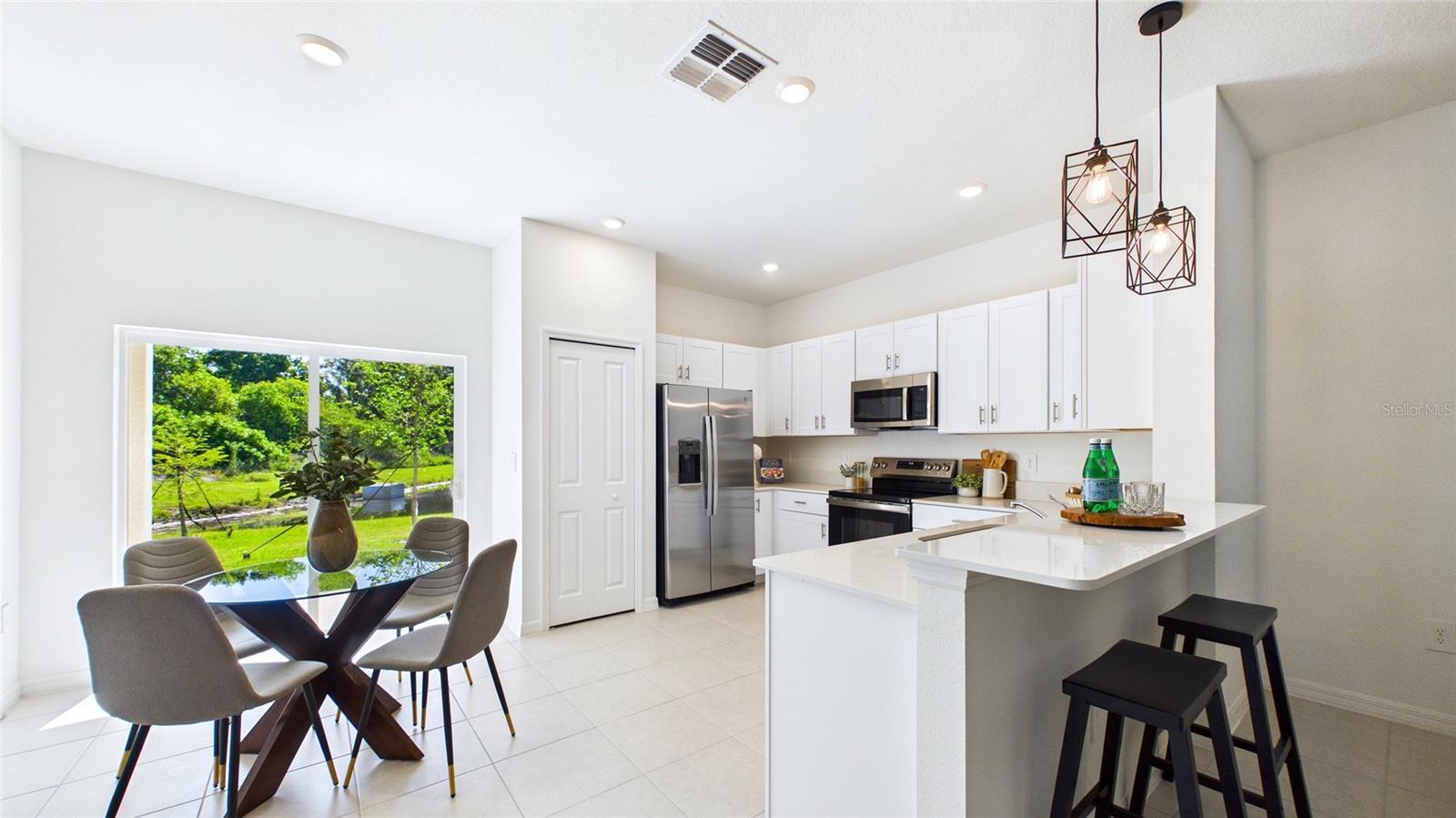 Image 51 of 69 For 212 27th Street Se 00