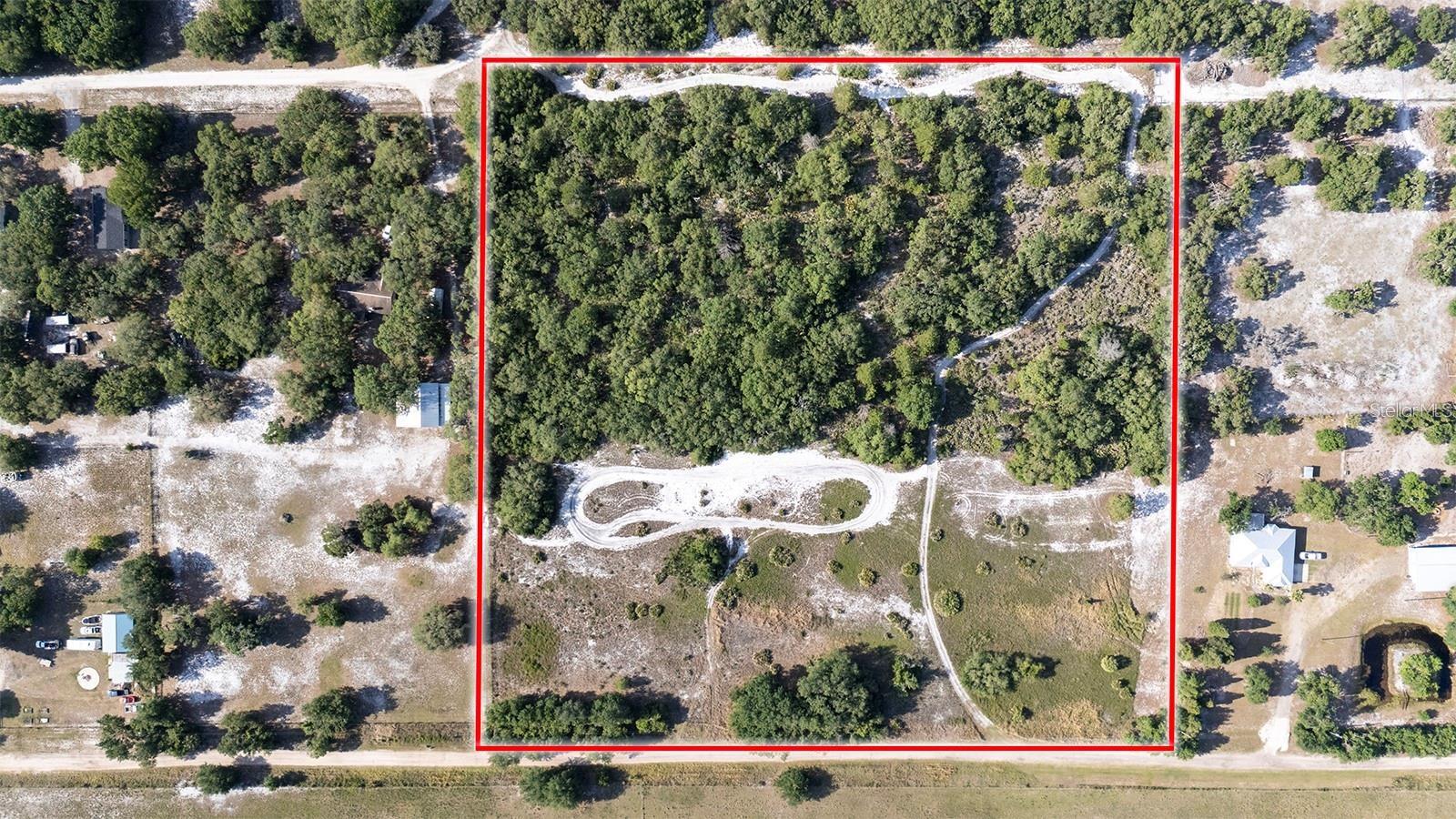 Image 4 of 4 For Miles Breeze Avenue