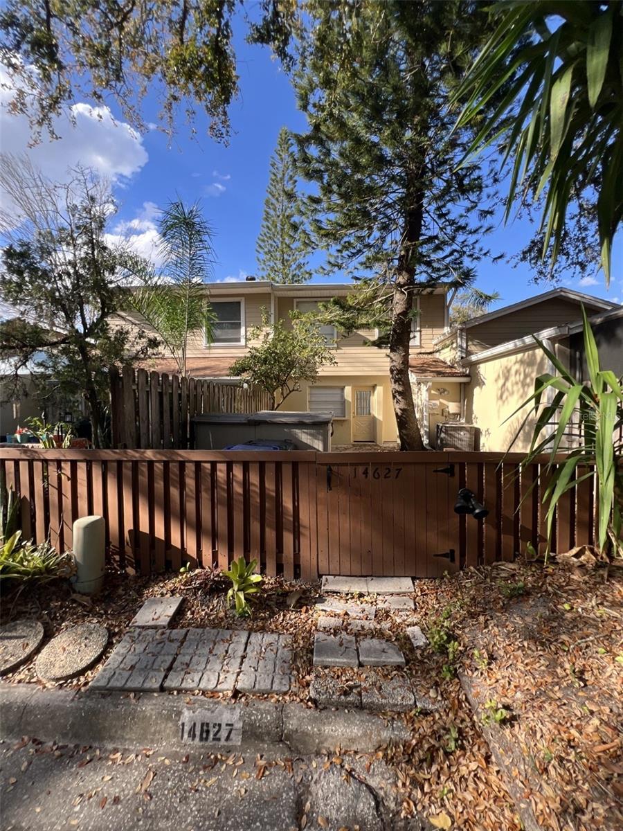 Image 4 of 14 For 14627 Pine Glen Circle