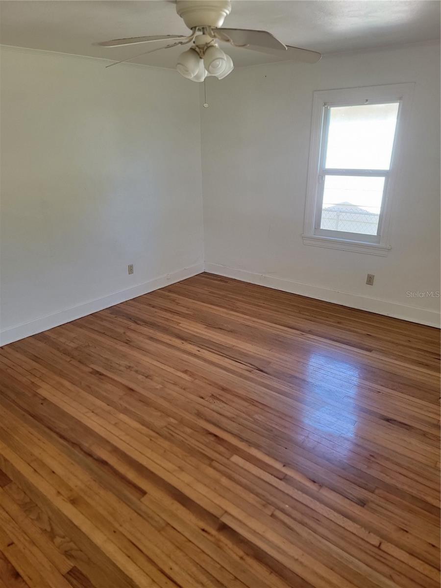 Image 13 of 46 For 3720 4th Avenue N