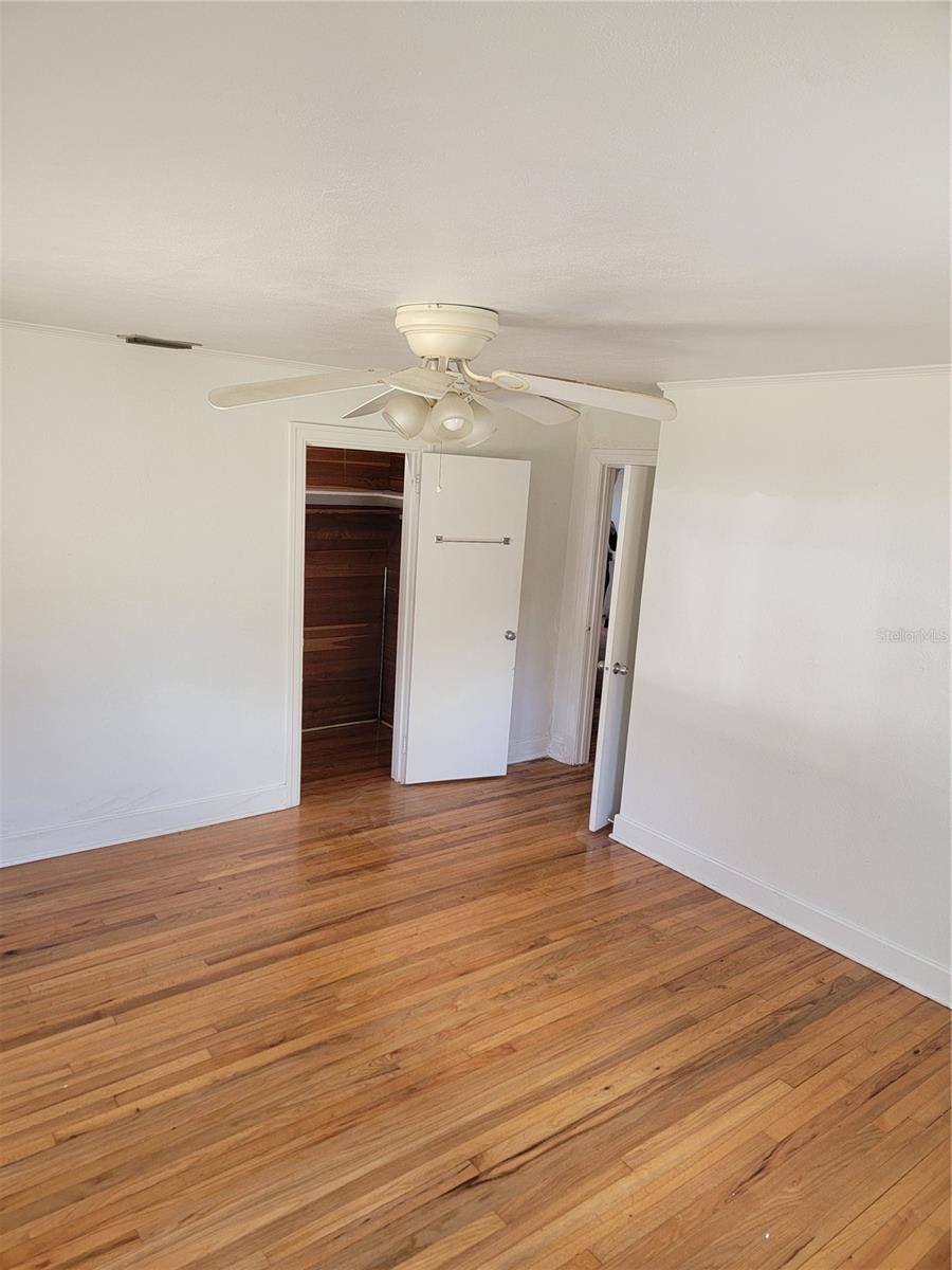 Image 14 of 46 For 3720 4th Avenue N