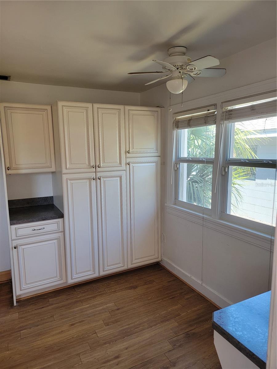 Image 28 of 46 For 3720 4th Avenue N