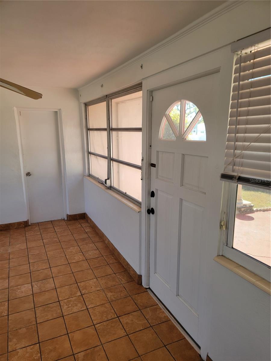 Image 31 of 46 For 3720 4th Avenue N