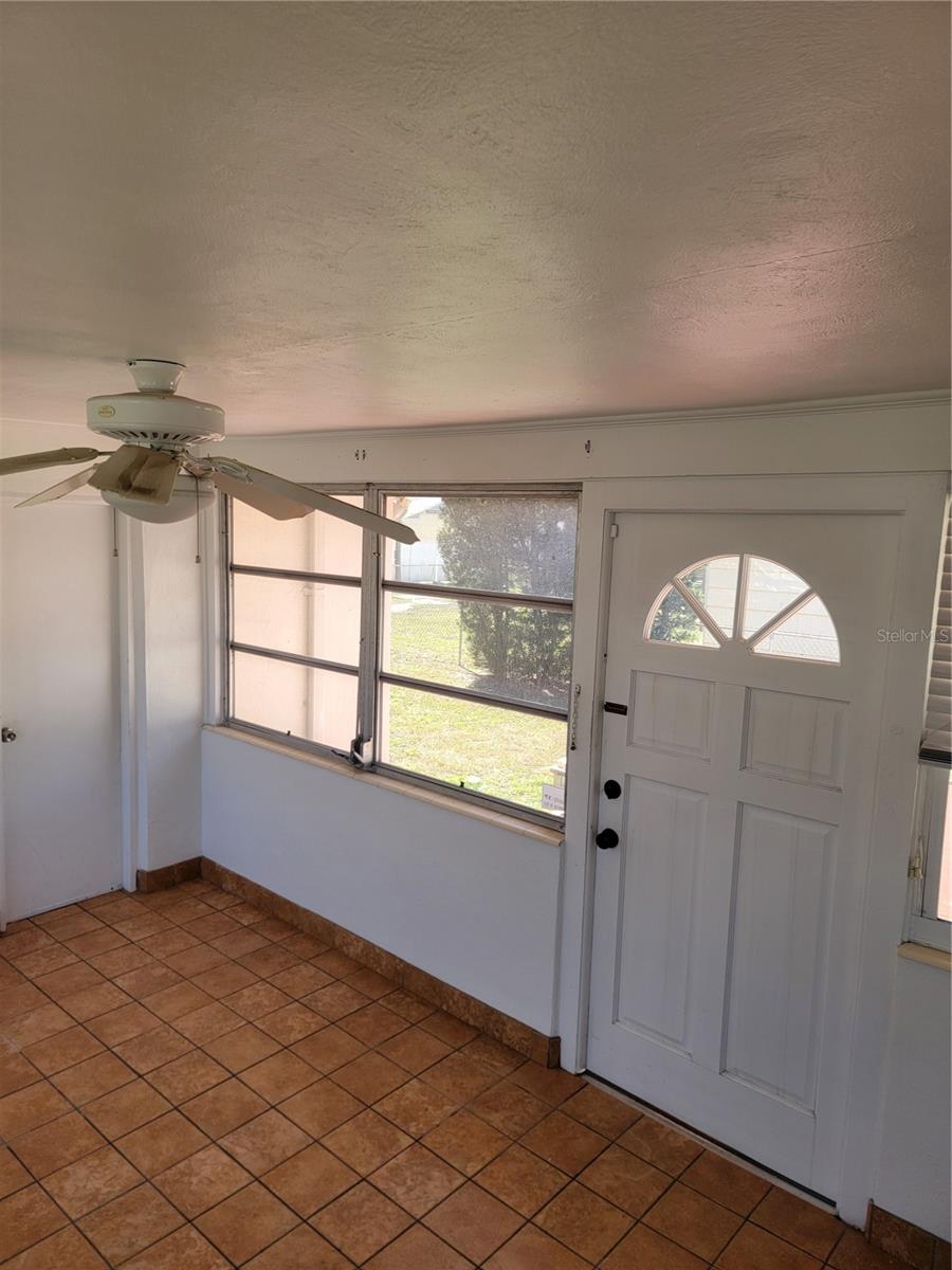 Image 32 of 46 For 3720 4th Avenue N