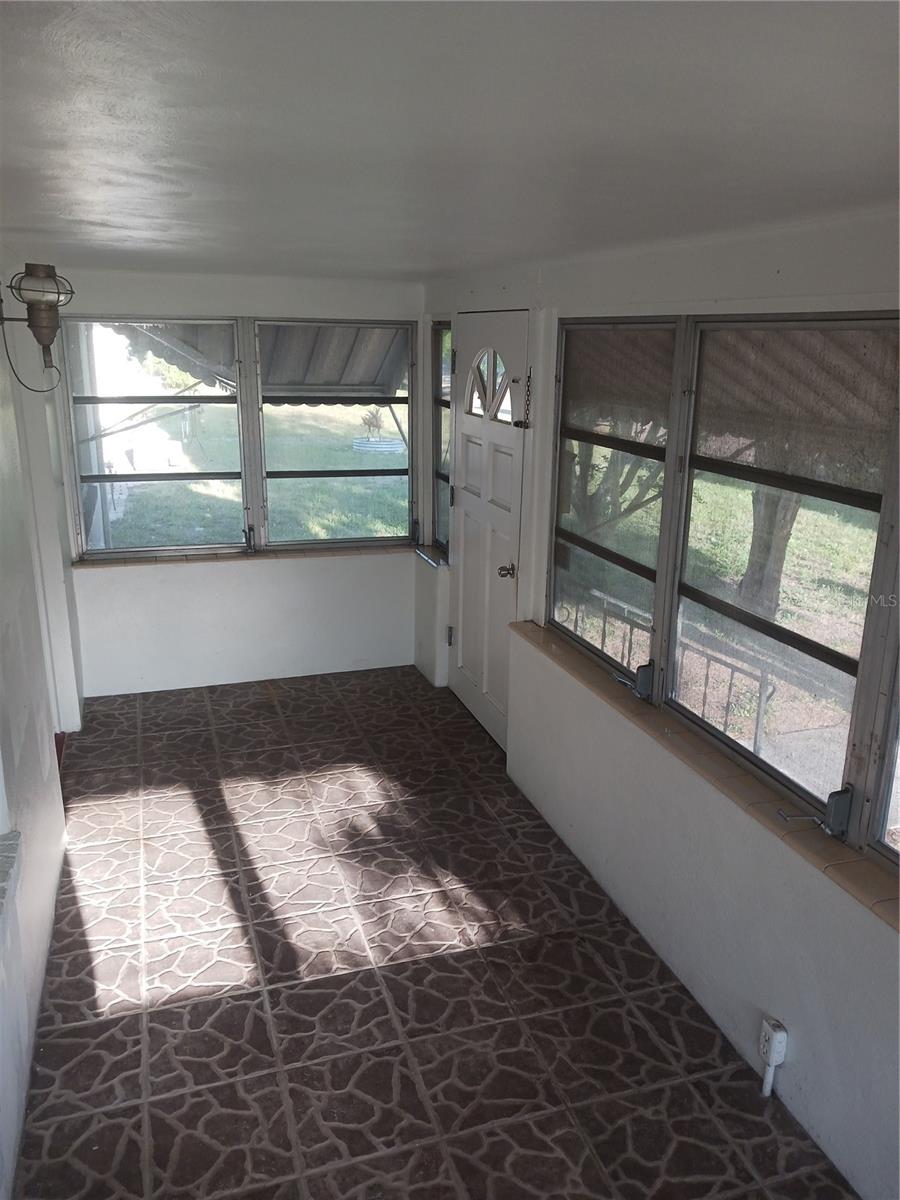 Image 36 of 46 For 3720 4th Avenue N