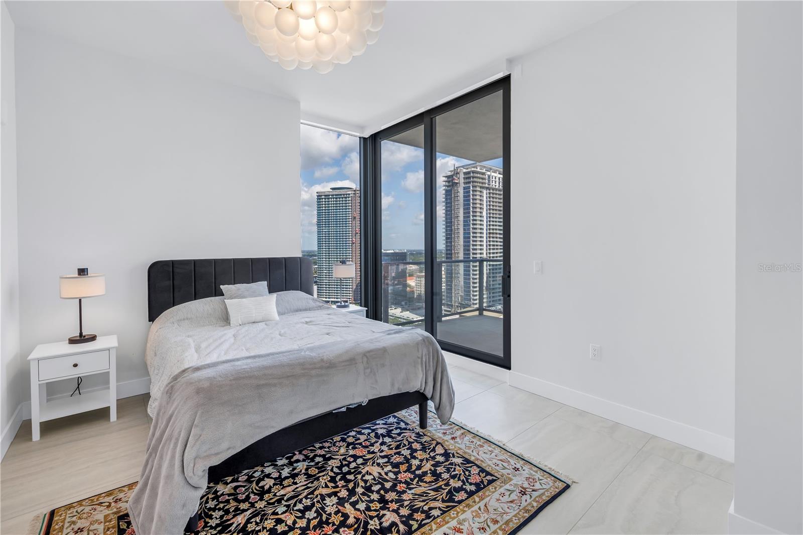 Image 22 of 40 For 301 1st Street S 2604