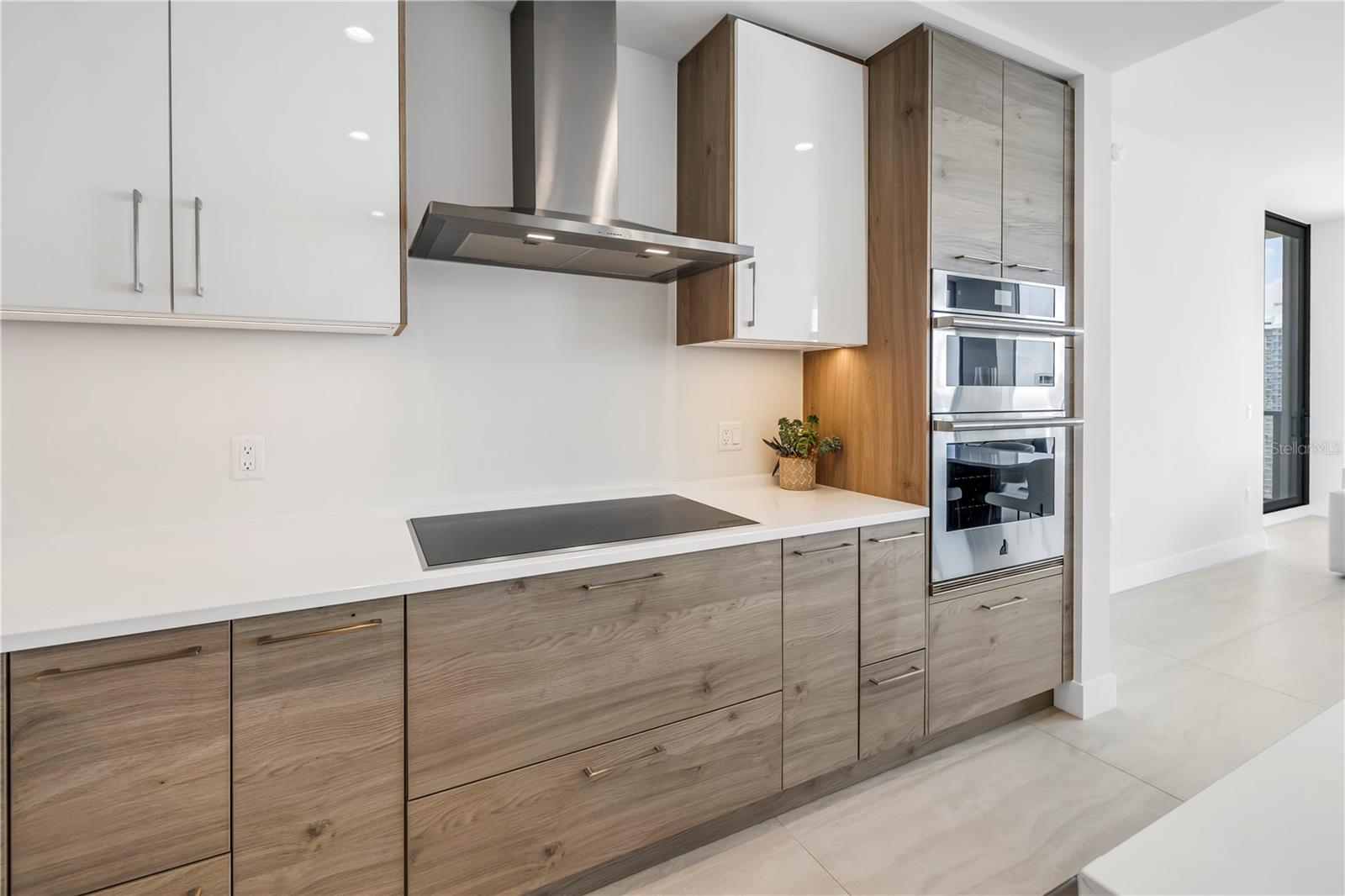 Image 6 of 40 For 301 1st Street S 2604