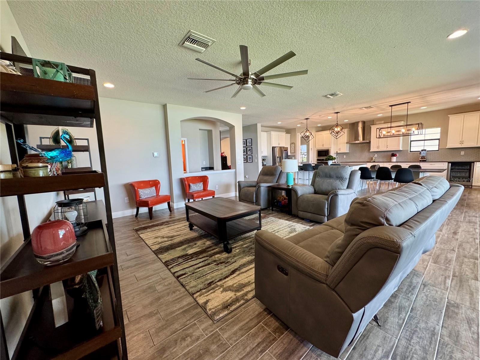 Image 9 of 58 For 12870 Twin Bridges Drive