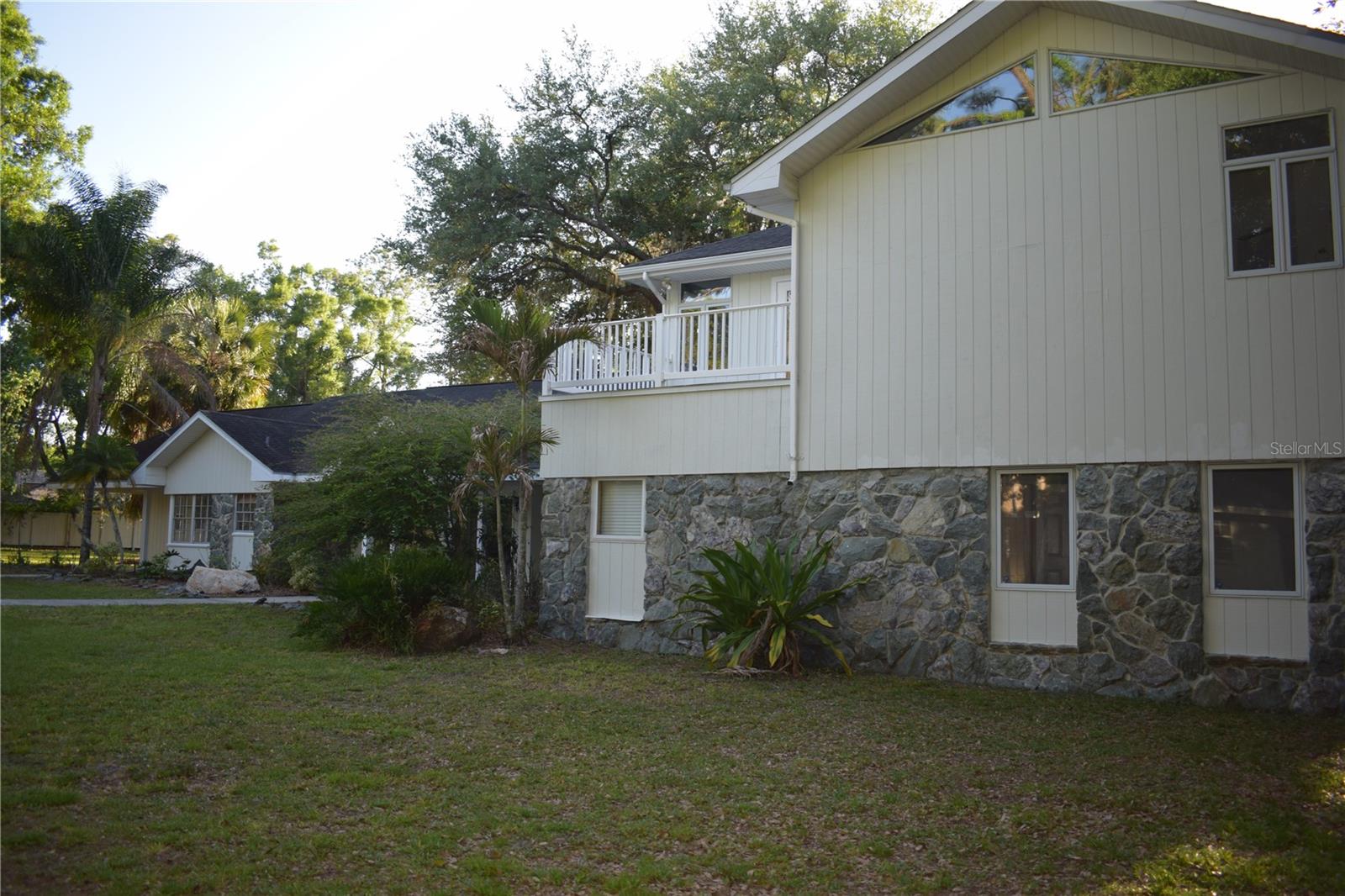 Image 5 of 12 For 16308 Rock Lake Drive