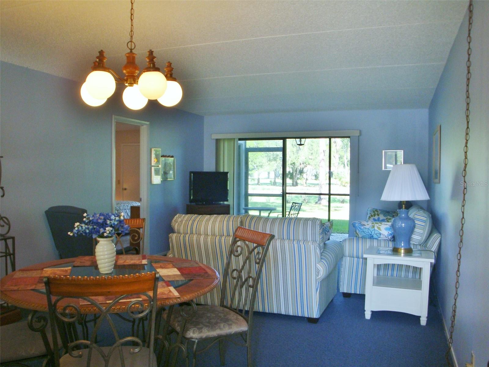 Image 4 of 20 For 111 Cypress Court 111