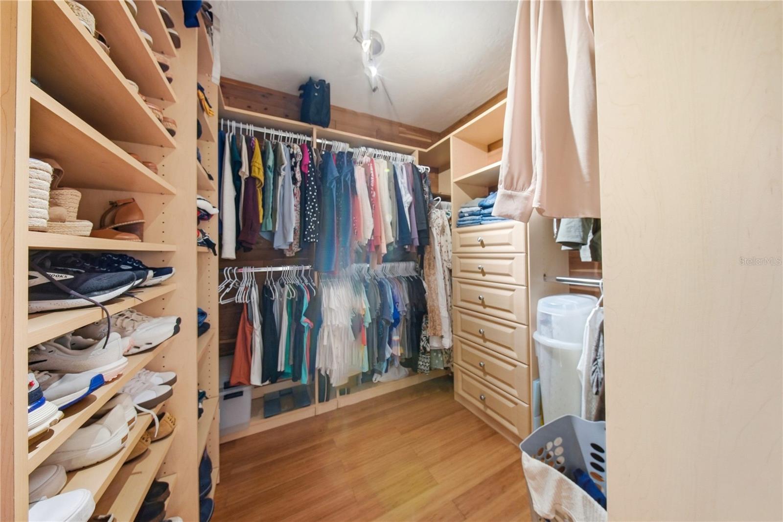 Image 27 of 56 For 3921 Bay To Bay Boulevard