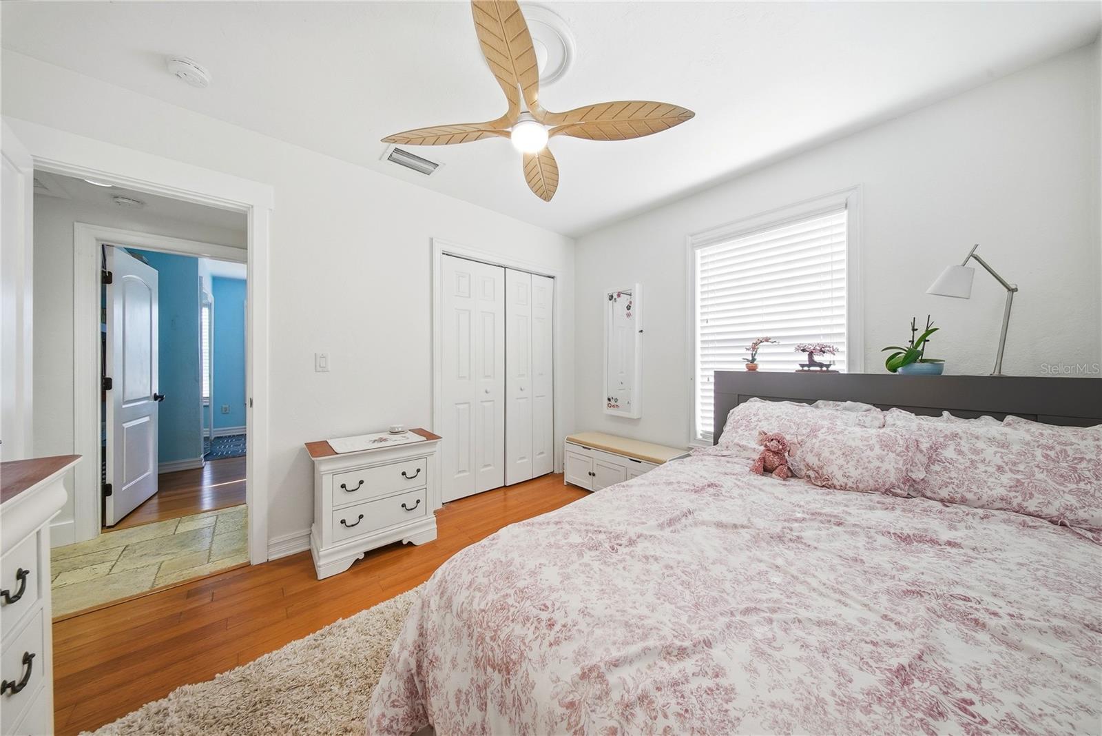 Image 29 of 56 For 3921 Bay To Bay Boulevard