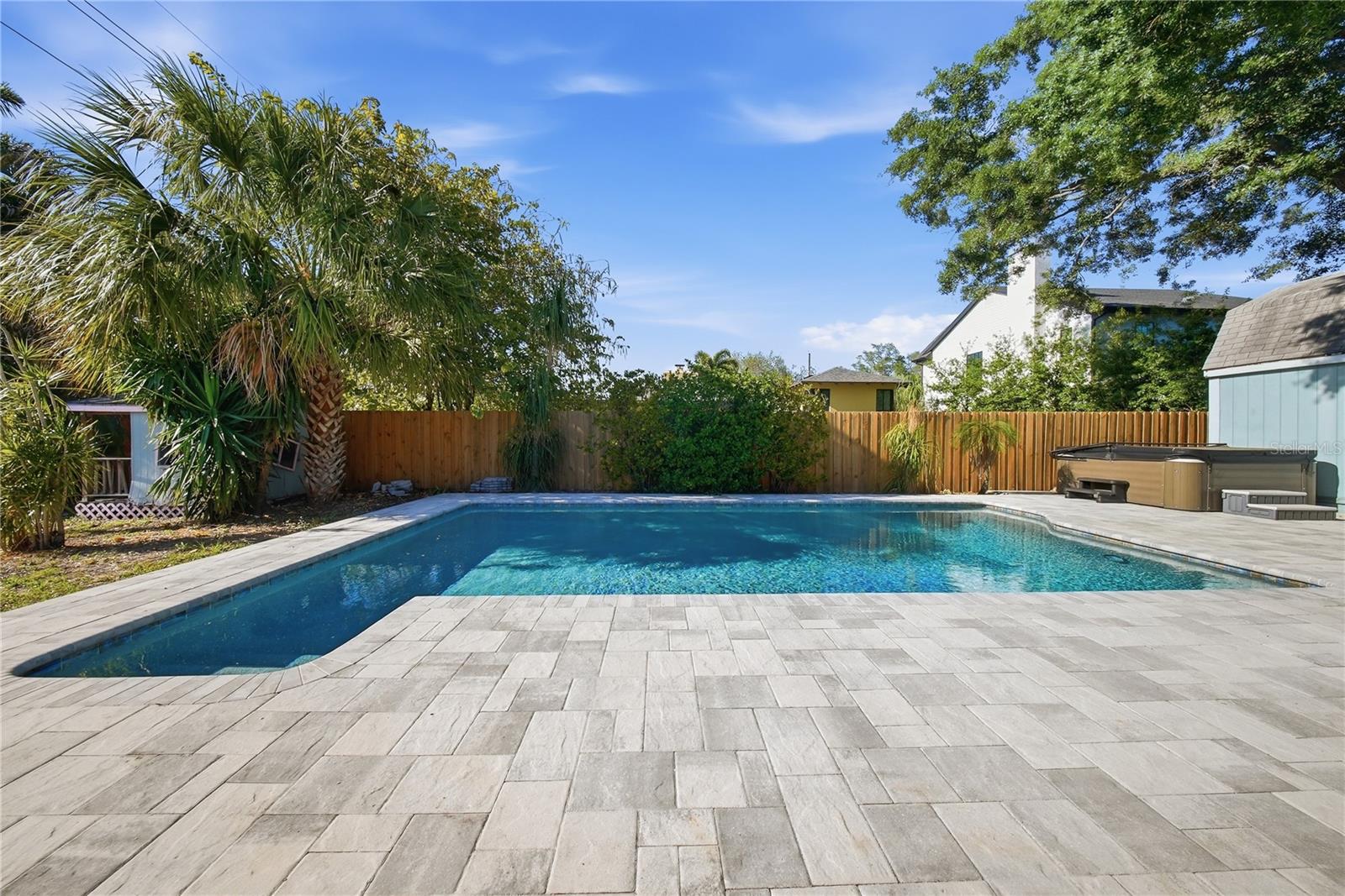 Image 37 of 56 For 3921 Bay To Bay Boulevard