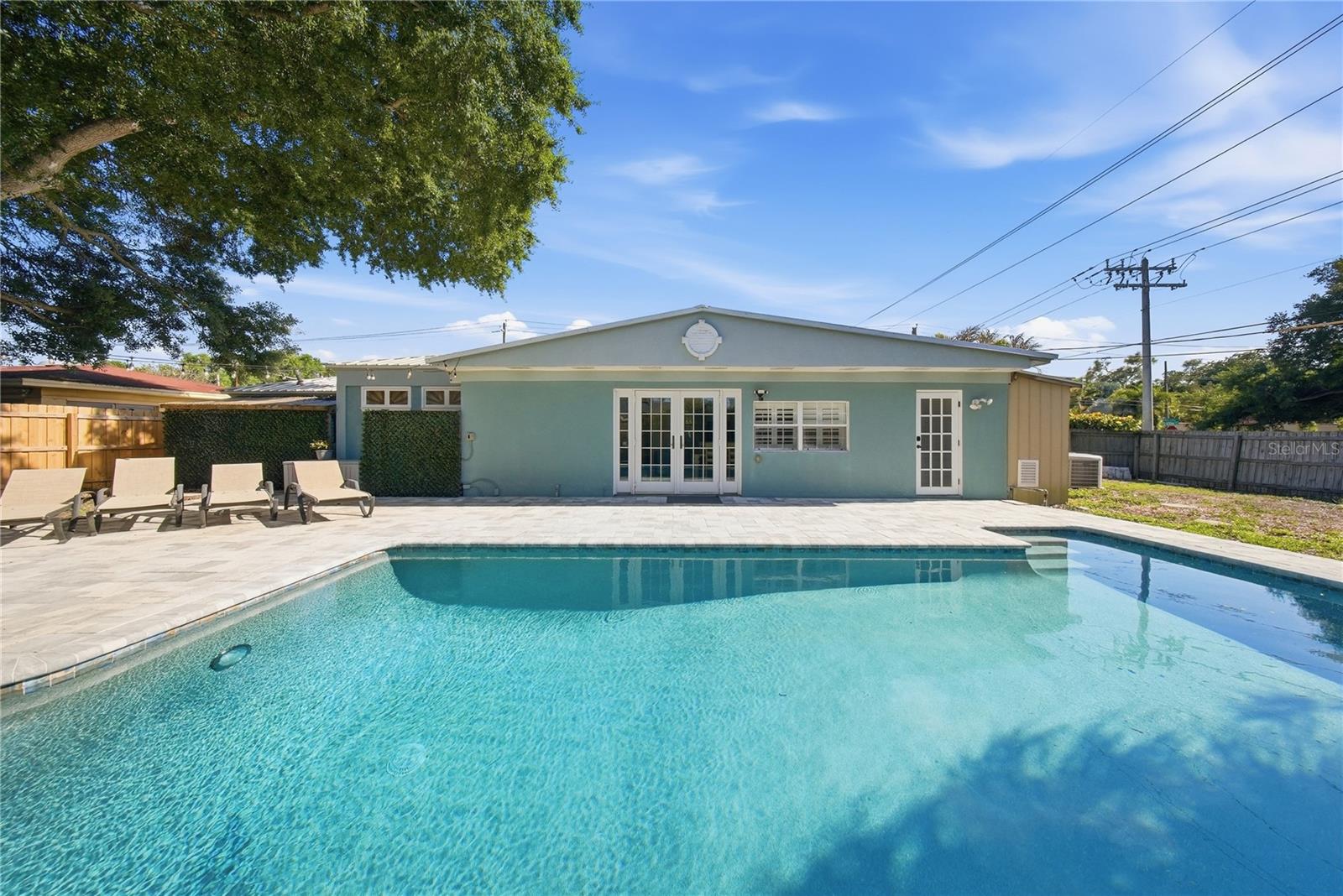 Image 40 of 56 For 3921 Bay To Bay Boulevard