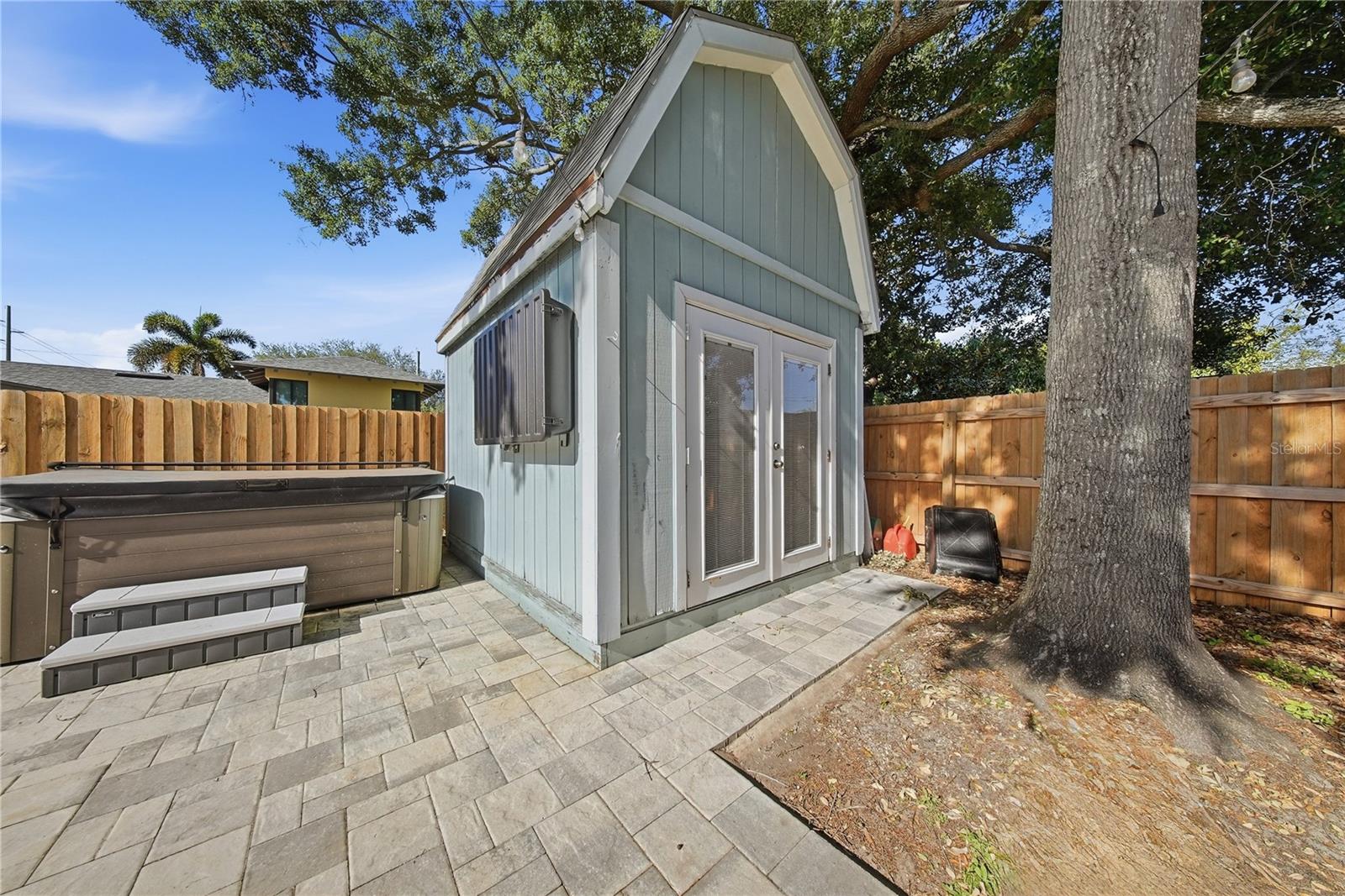 Image 42 of 56 For 3921 Bay To Bay Boulevard