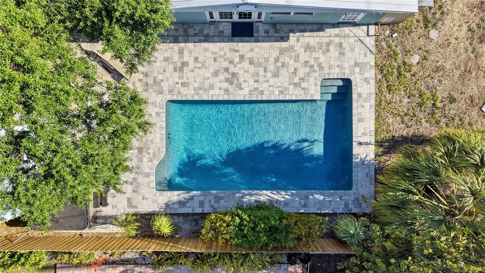 Image 45 of 56 For 3921 Bay To Bay Boulevard