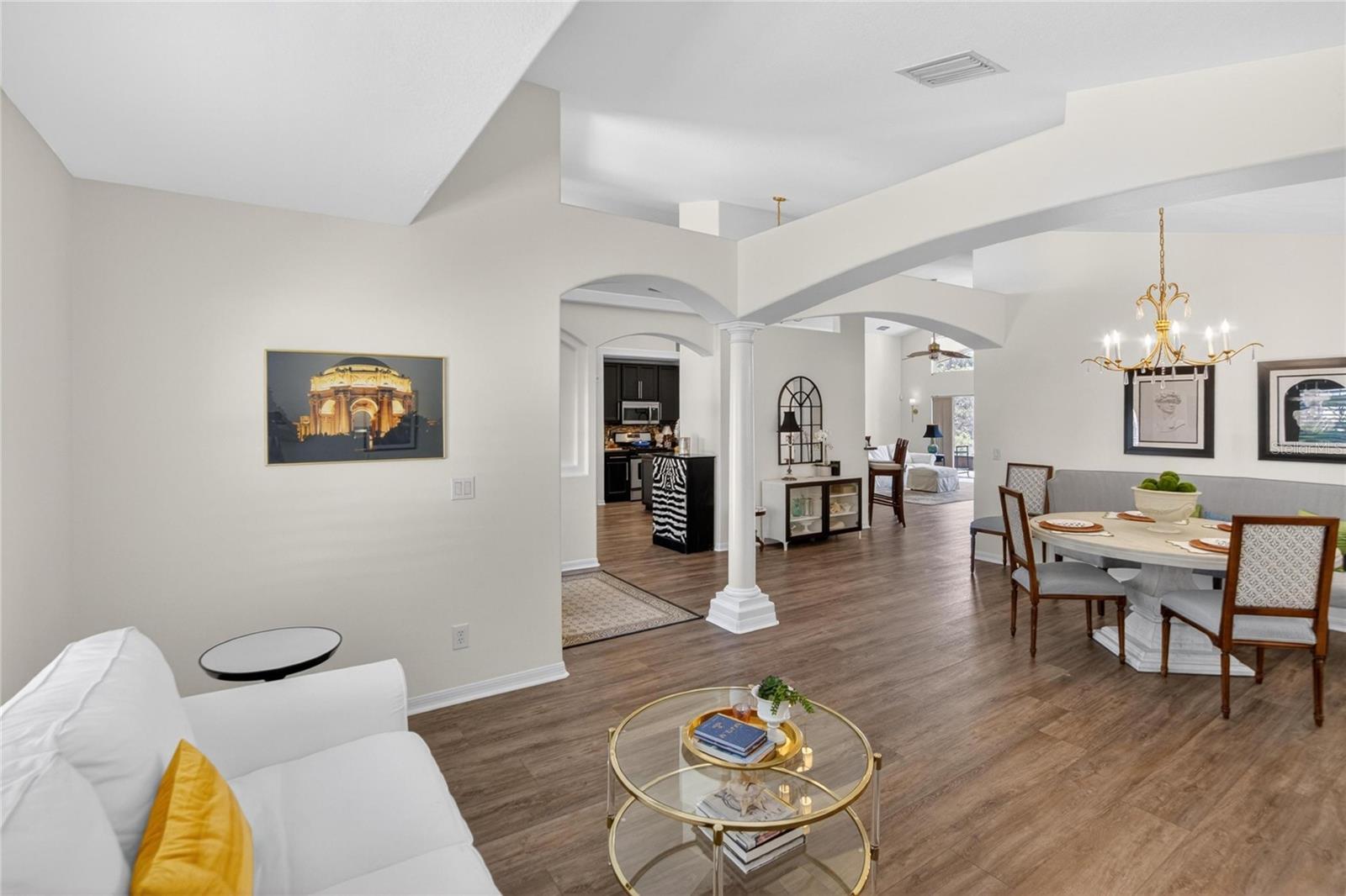 Image 13 of 50 For 8215 Myrtle Point Way