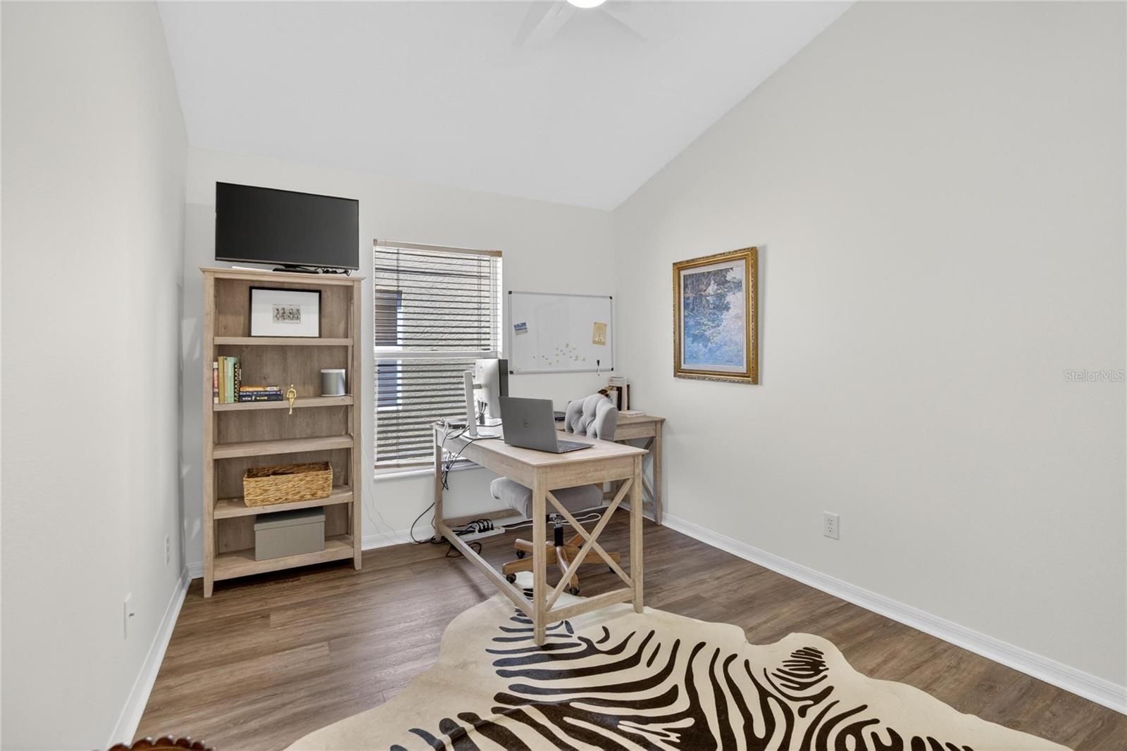 Image 28 of 50 For 8215 Myrtle Point Way