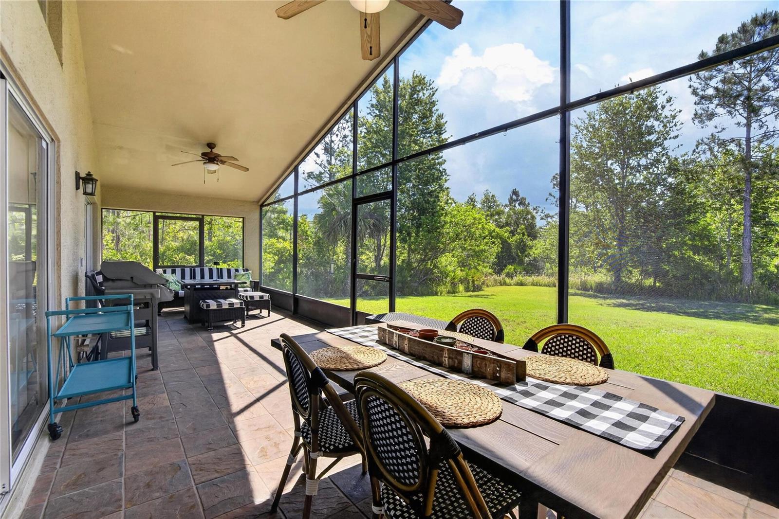 Image 6 of 50 For 8215 Myrtle Point Way