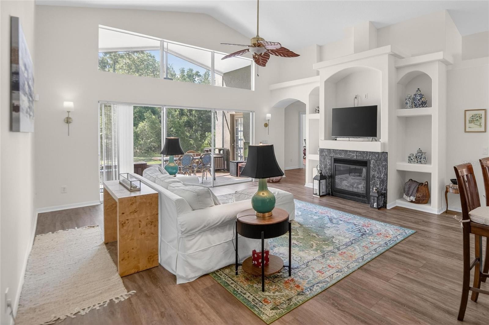 Image 8 of 50 For 8215 Myrtle Point Way