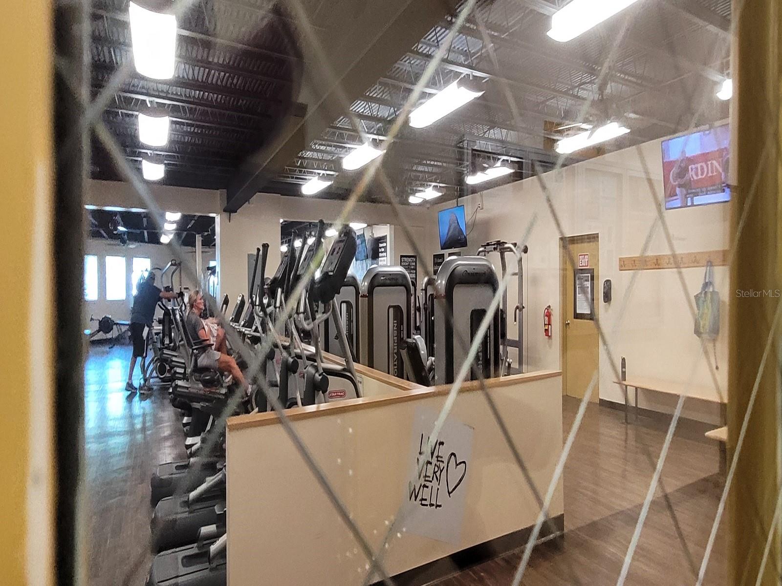 Image 34 of 35 For 2298 Netherlands Drive 32