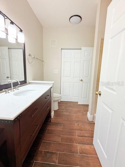 Image 10 of 21 For 9108 Lake Chase Island Way 9108