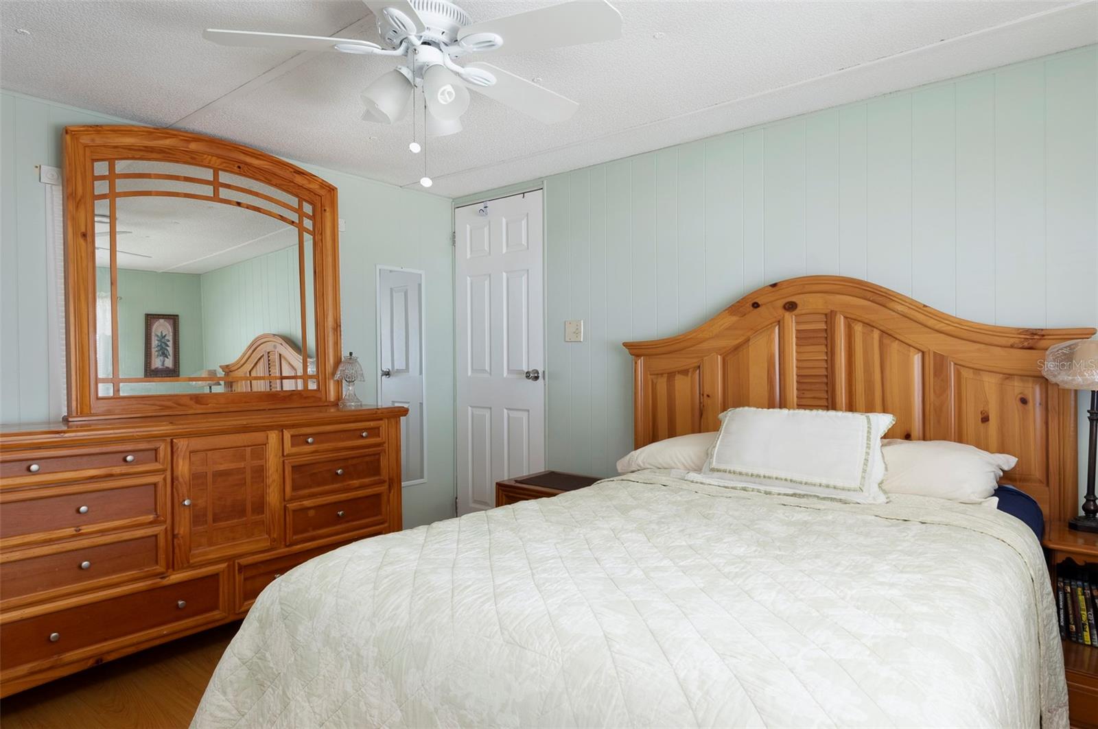 Image 15 of 25 For 4368 72nd Way N 111