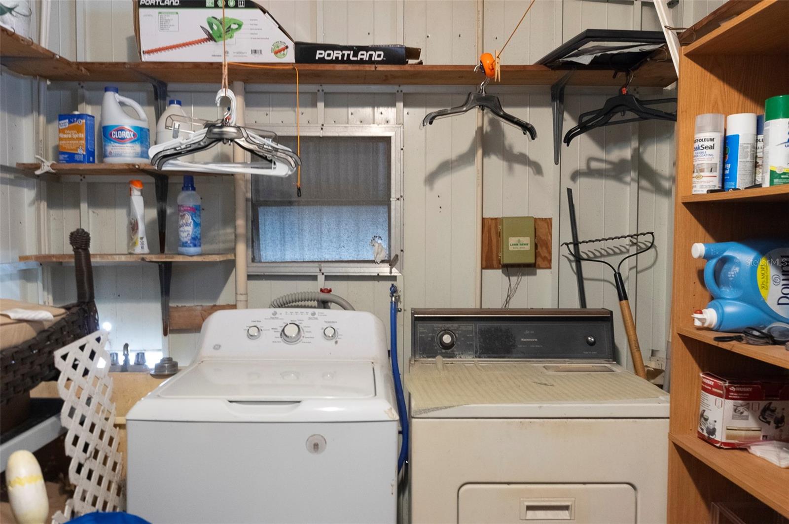 Image 17 of 25 For 4368 72nd Way N 111