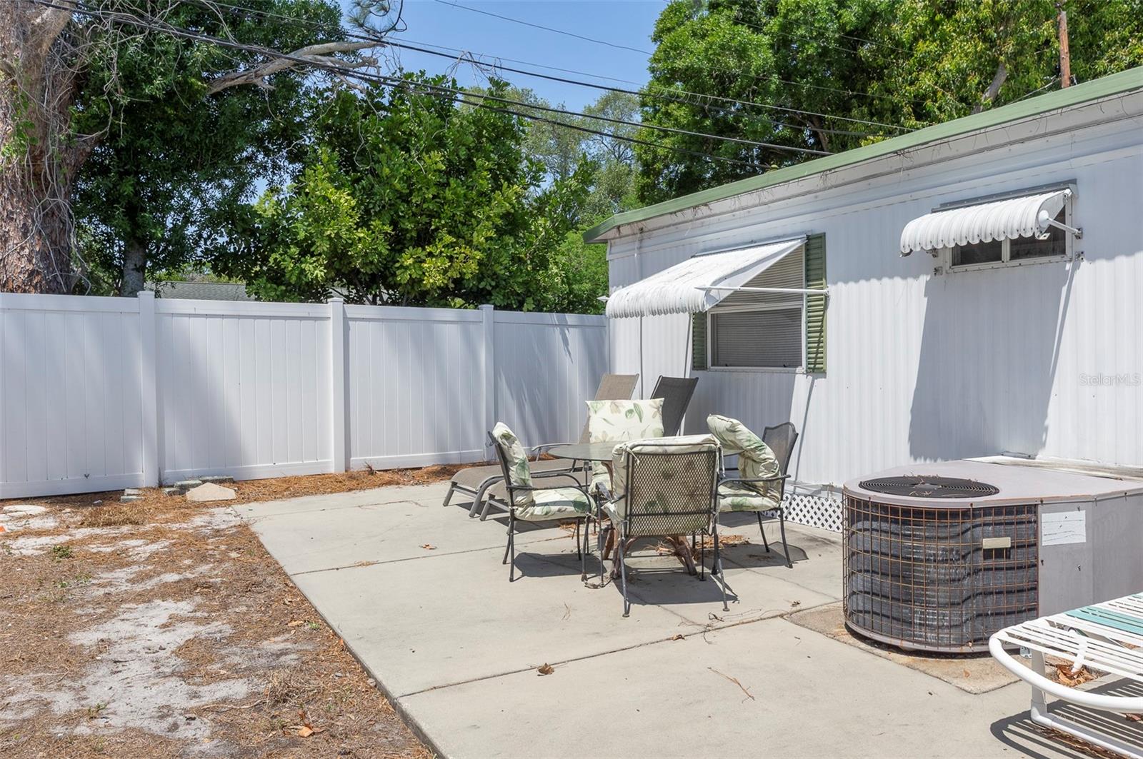 Image 20 of 25 For 4368 72nd Way N 111