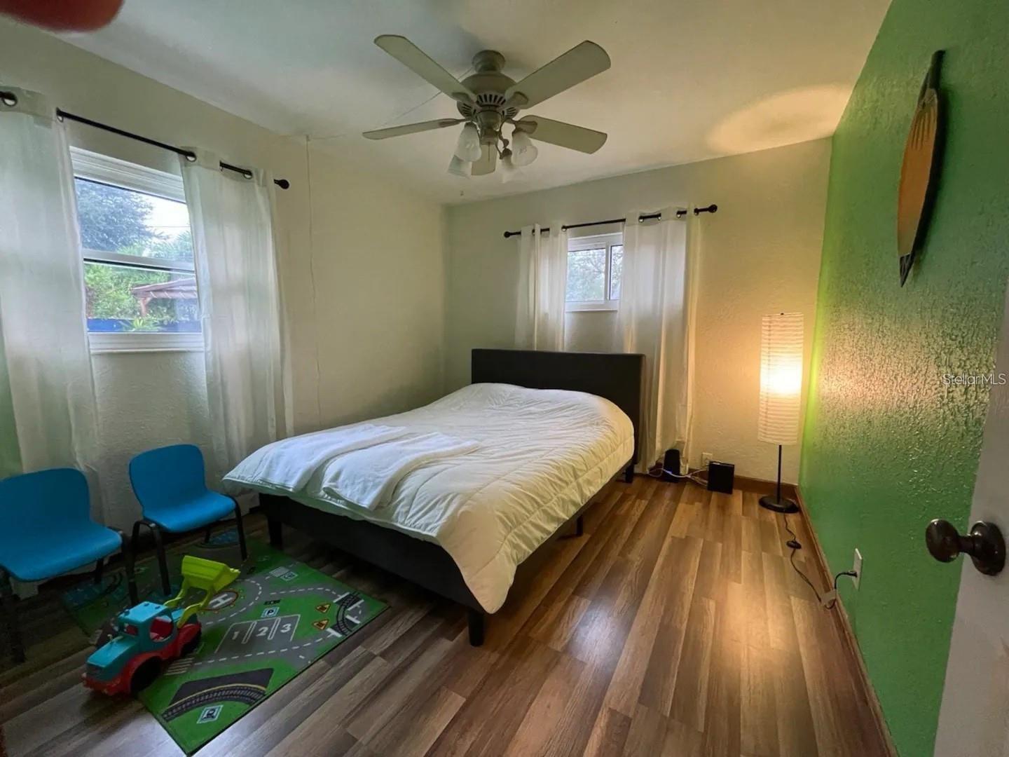 Image 6 of 16 For 9201 86th Avenue