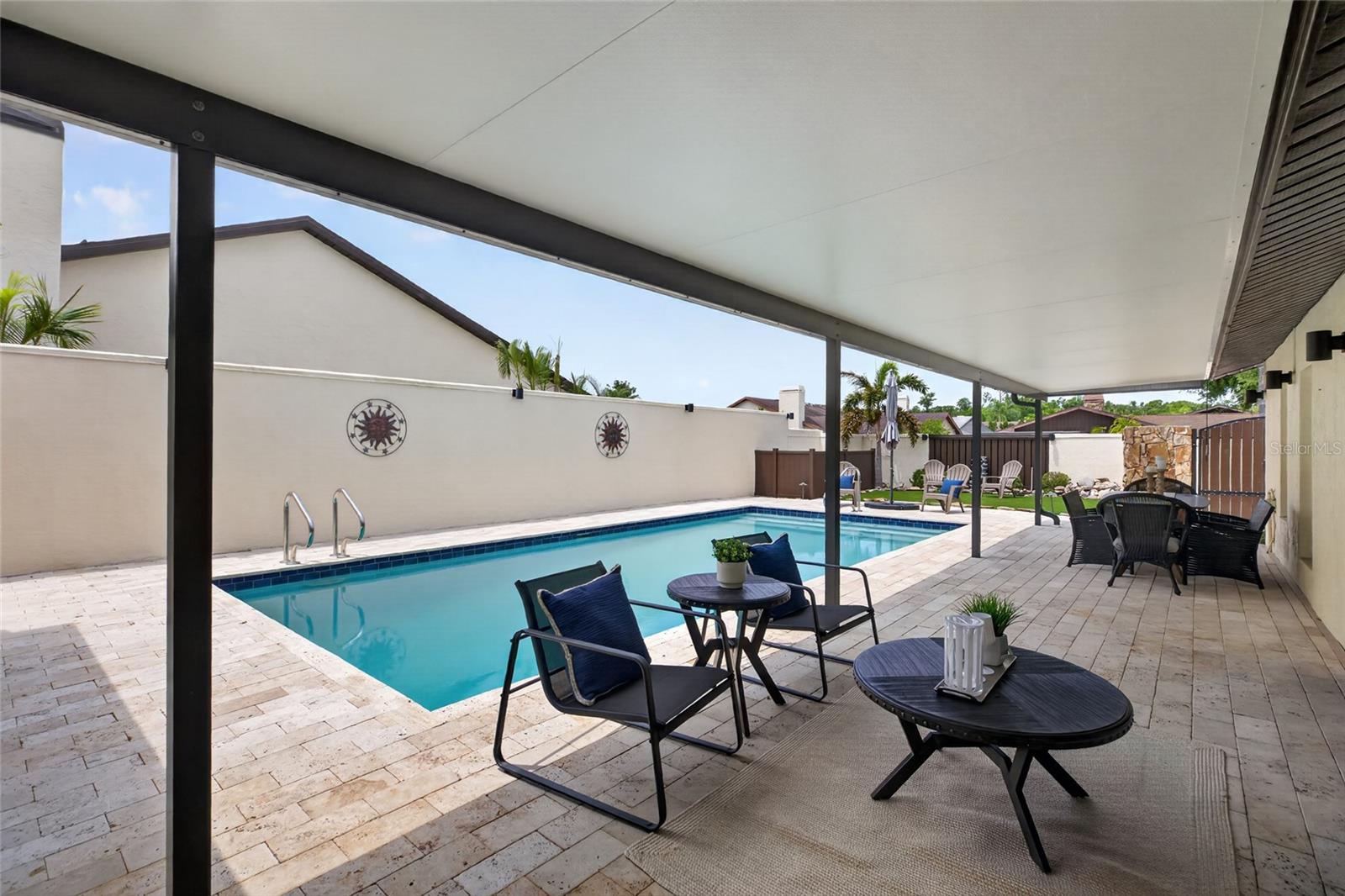 Listing photo id 8 for 13522 Avista Drive
