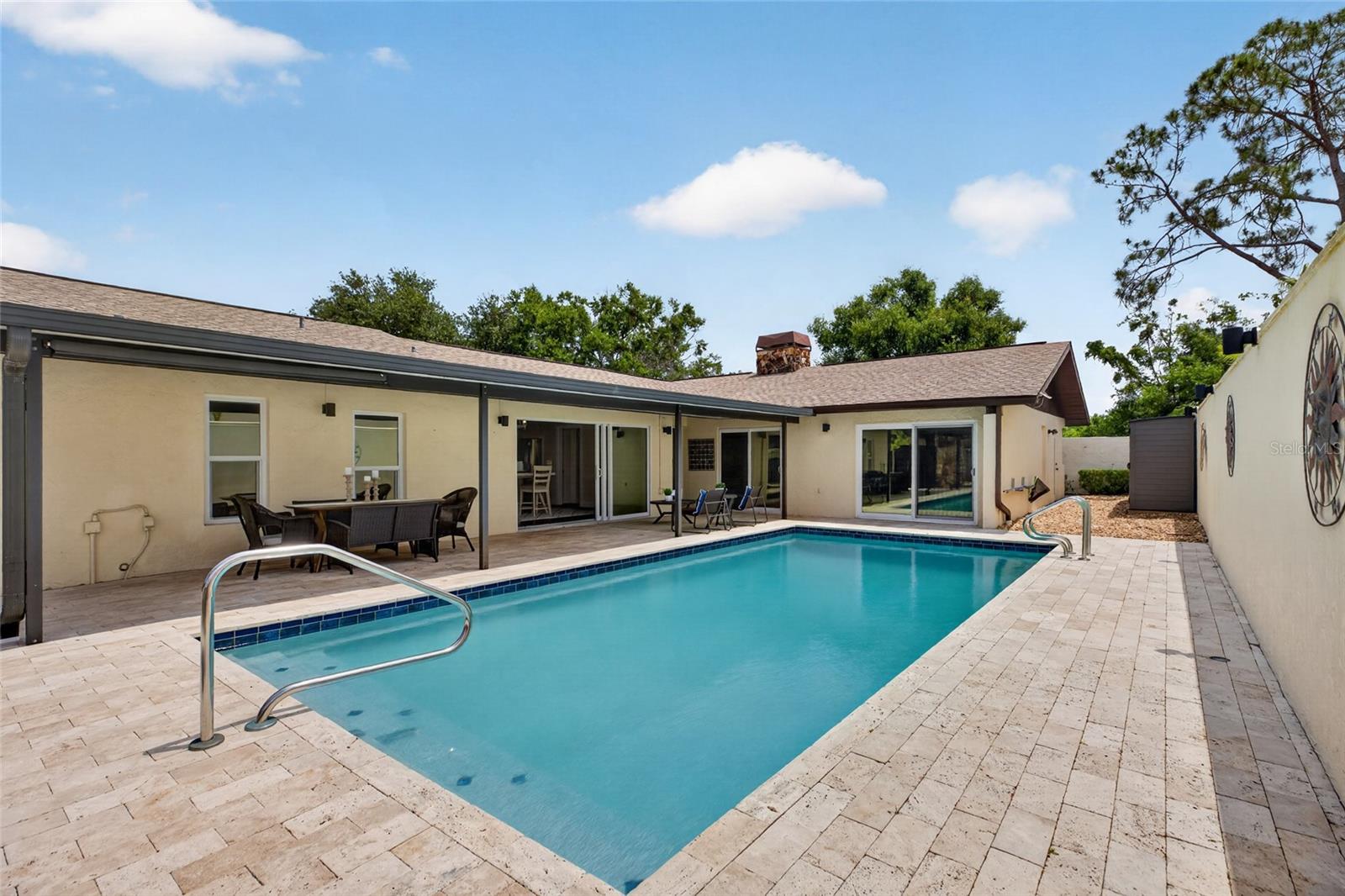 Listing photo id 6 for 13522 Avista Drive