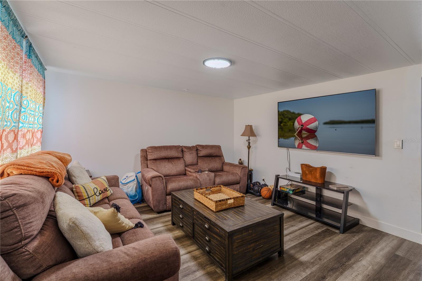 Image 9 of 22 For 6621 Bandura Avenue