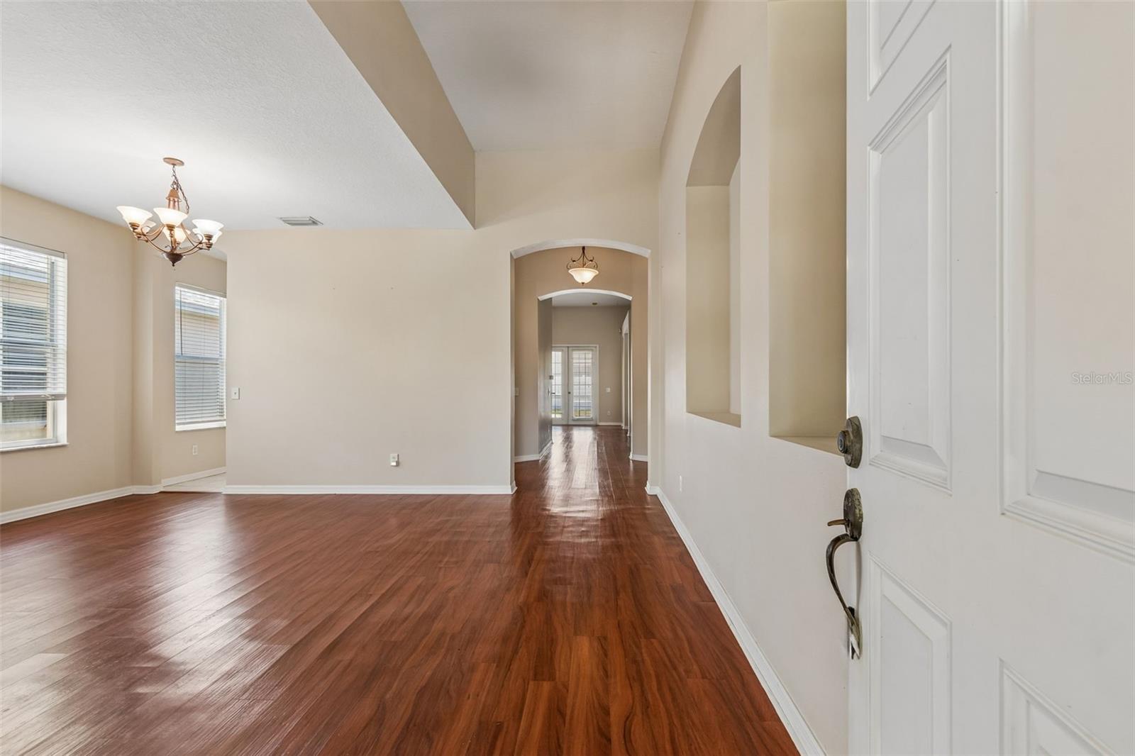 Listing photo id 8 for 4789 Whispering Wind Avenue