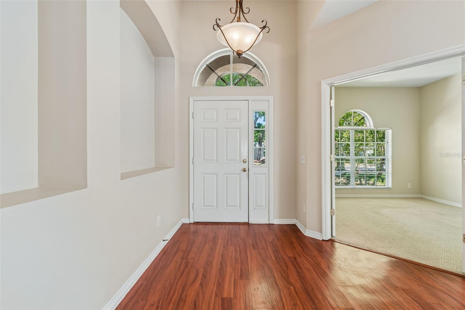 Listing photo id 9 for 4789 Whispering Wind Avenue