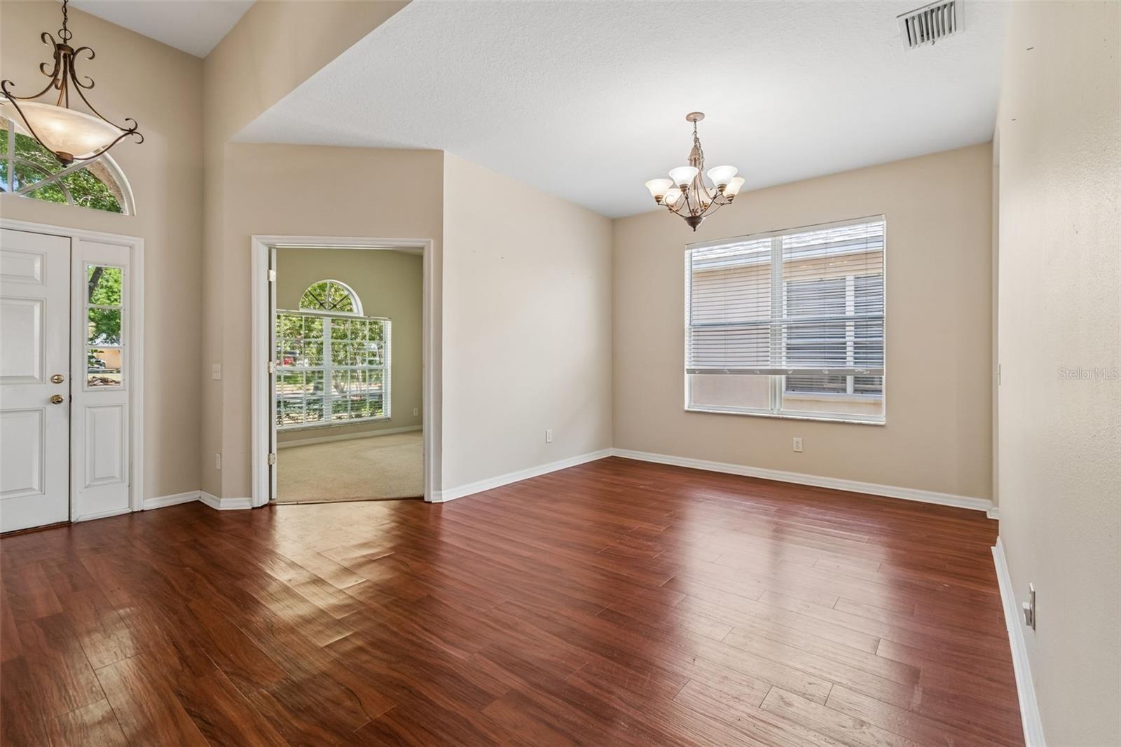 Listing photo id 19 for 4789 Whispering Wind Avenue