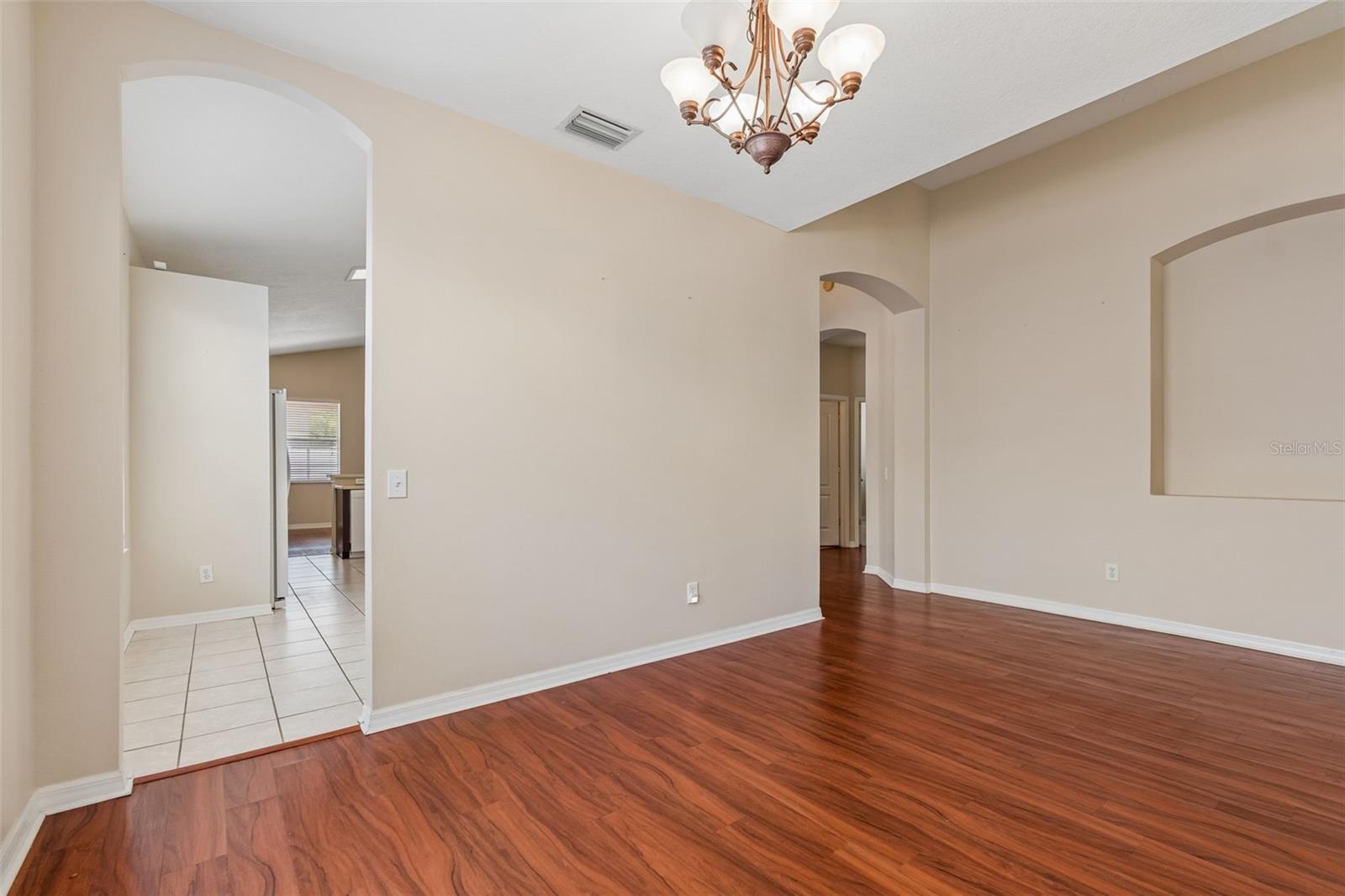 Listing photo id 21 for 4789 Whispering Wind Avenue