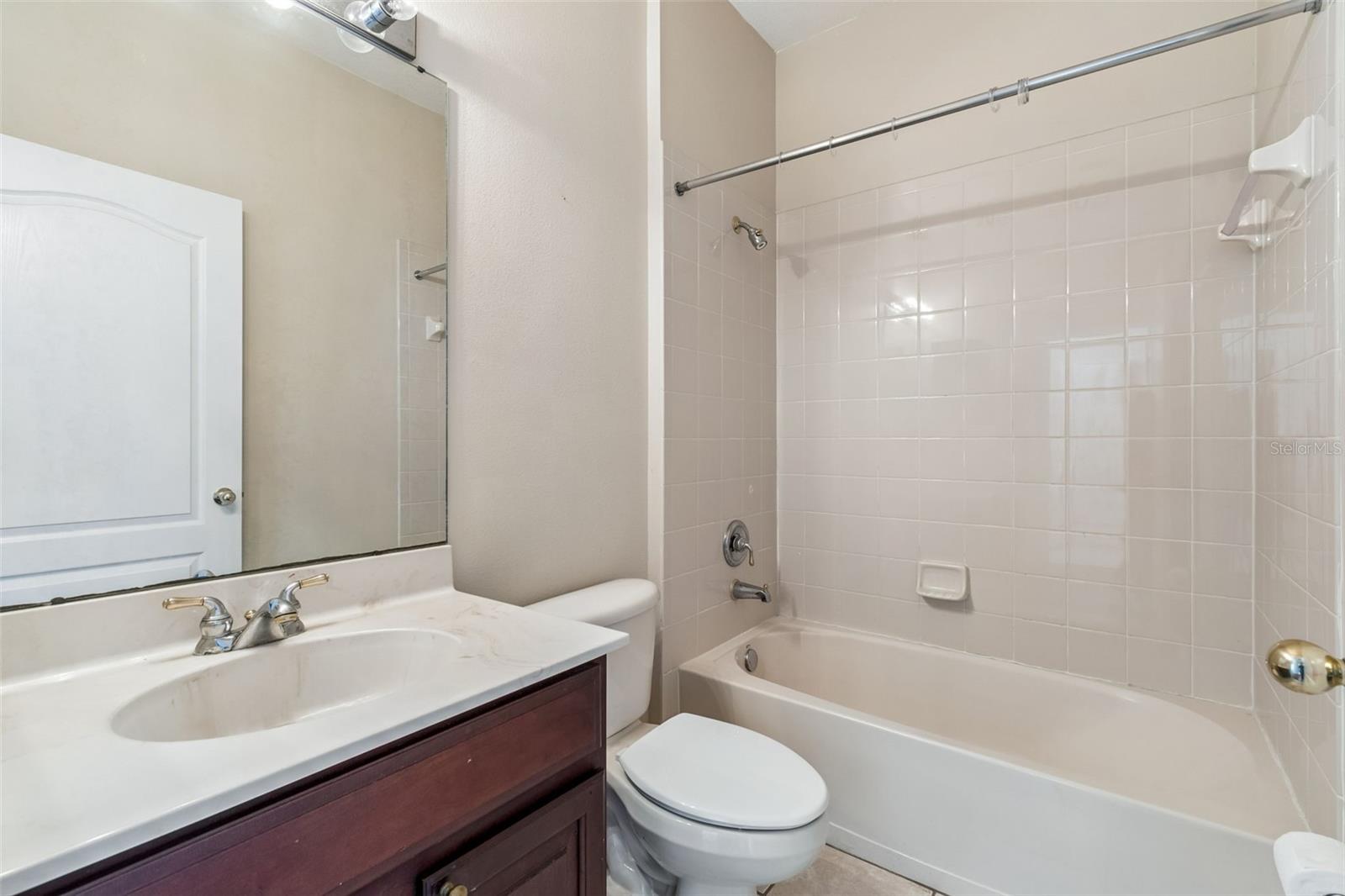 Listing photo id 25 for 4789 Whispering Wind Avenue