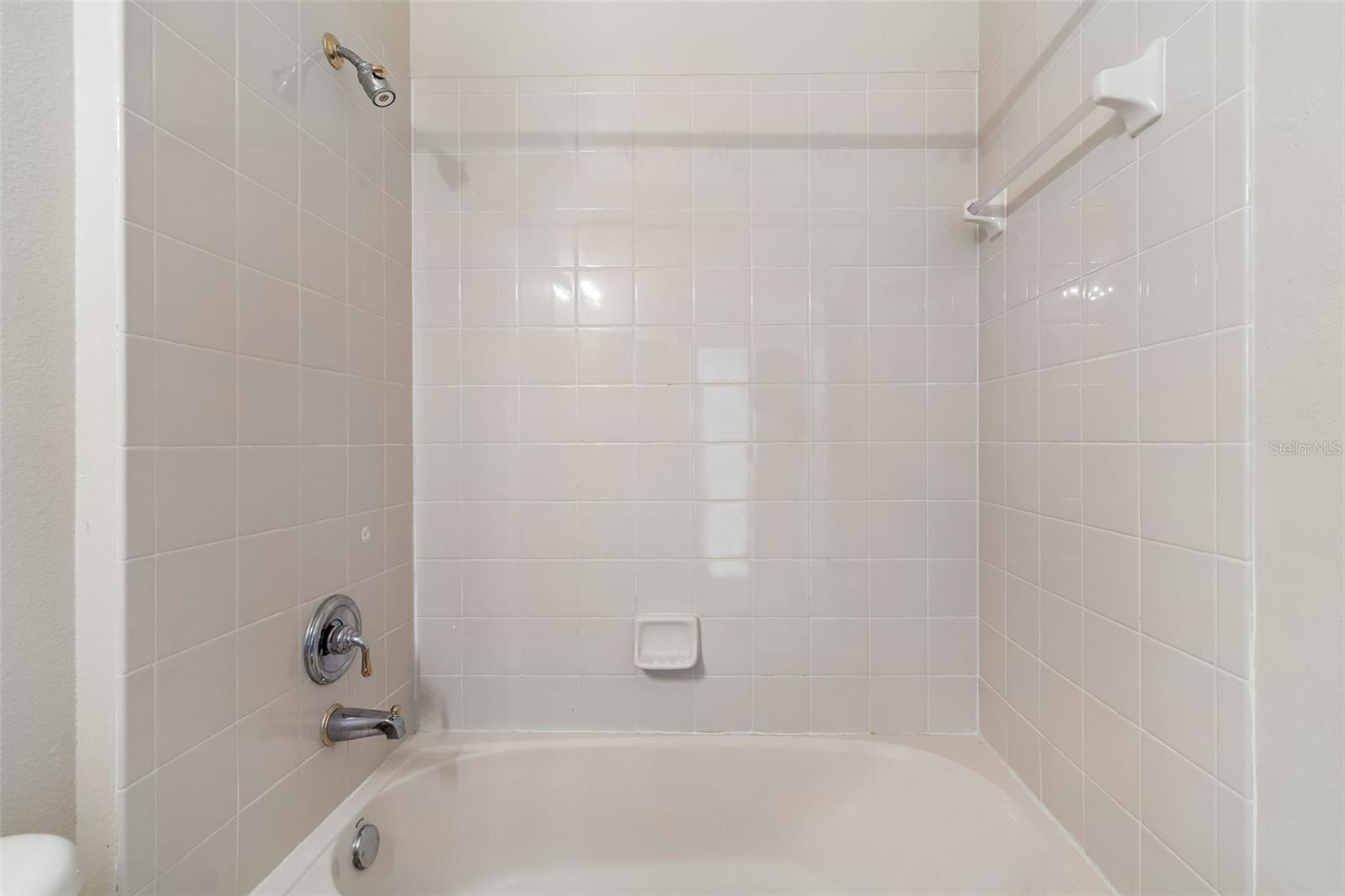 Listing photo id 26 for 4789 Whispering Wind Avenue