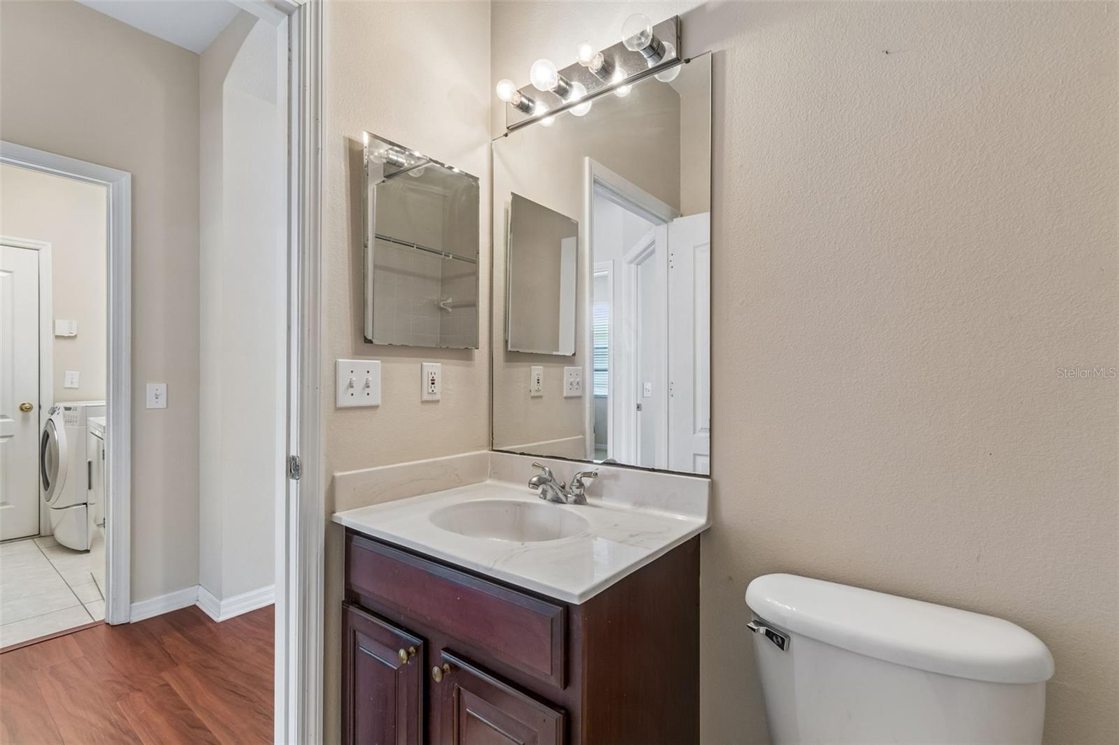 Listing photo id 27 for 4789 Whispering Wind Avenue