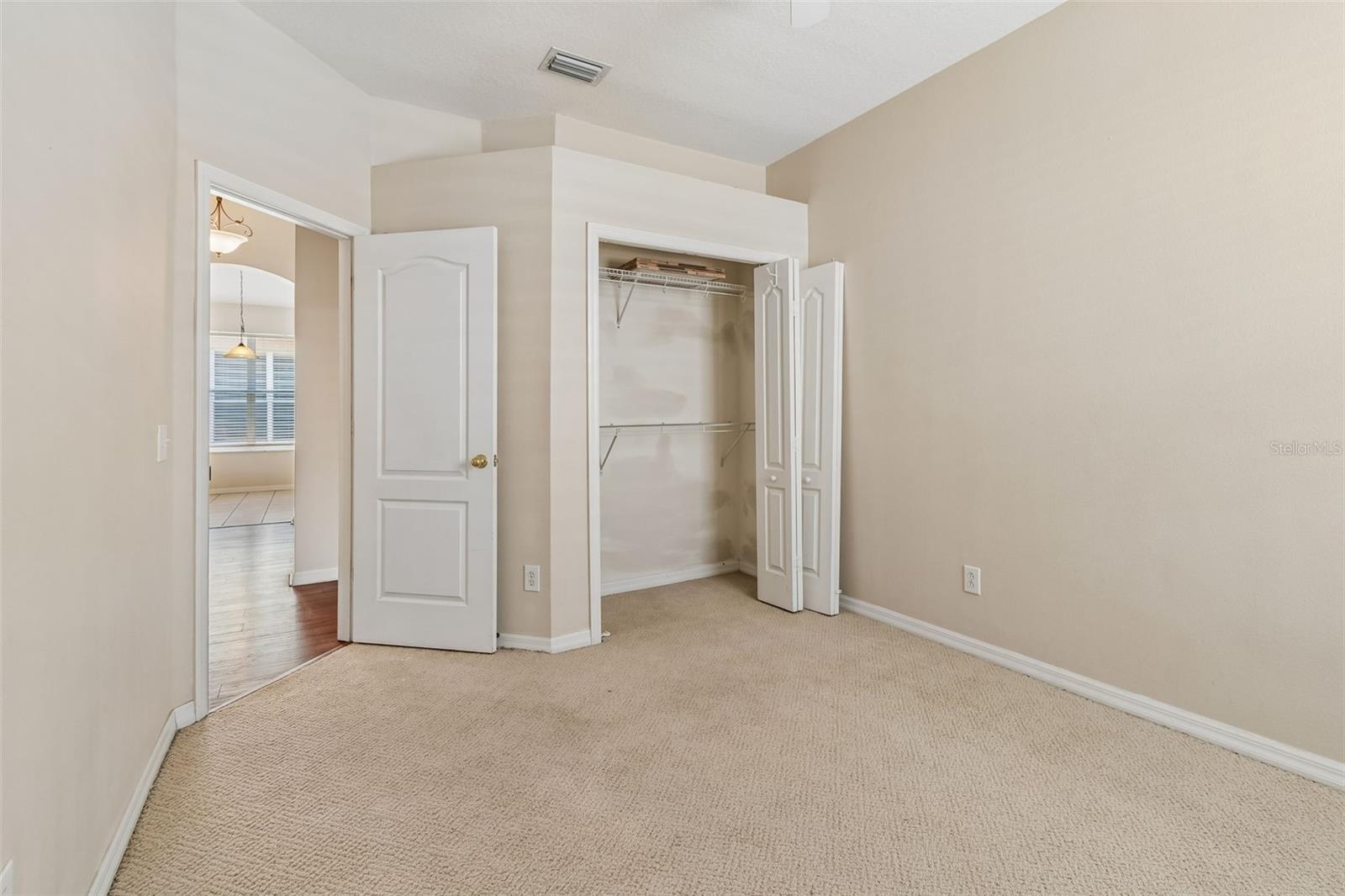 Listing photo id 29 for 4789 Whispering Wind Avenue