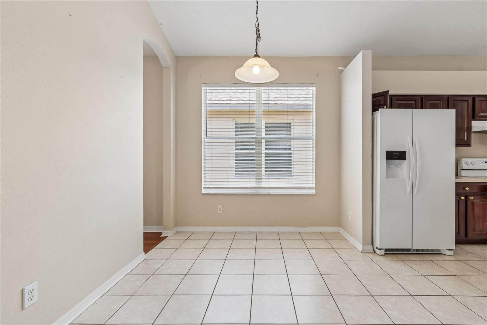 Listing photo id 37 for 4789 Whispering Wind Avenue