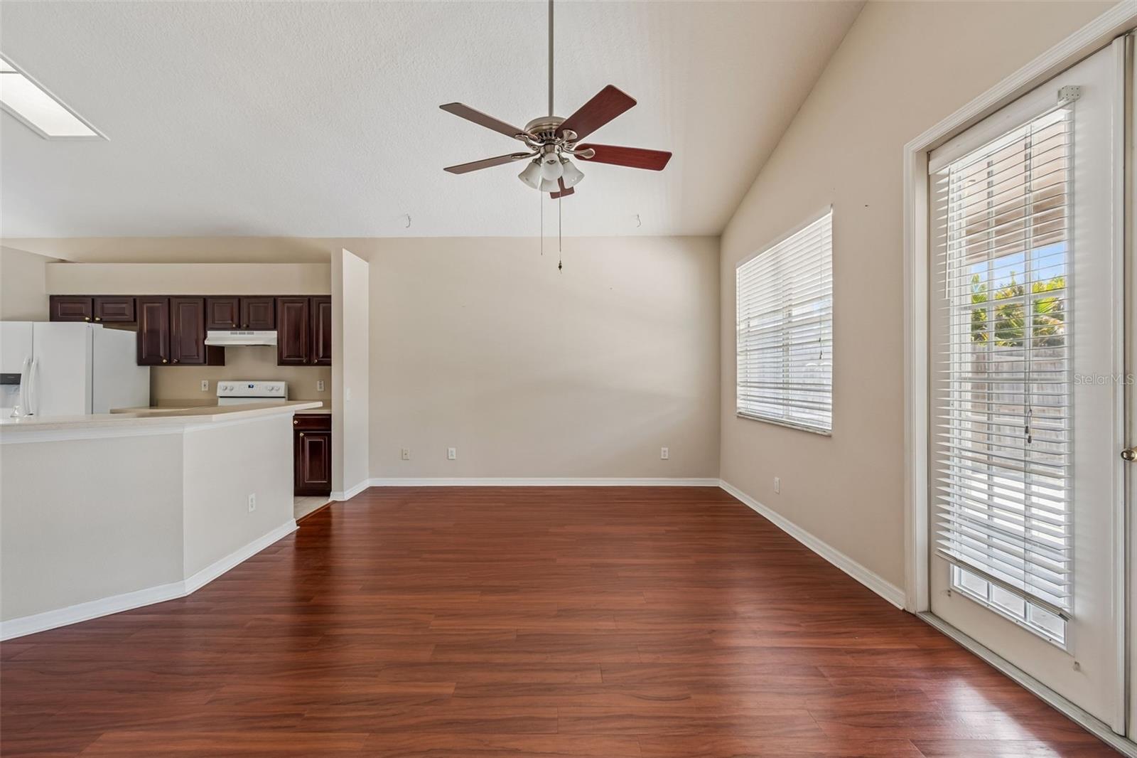 Listing photo id 56 for 4789 Whispering Wind Avenue