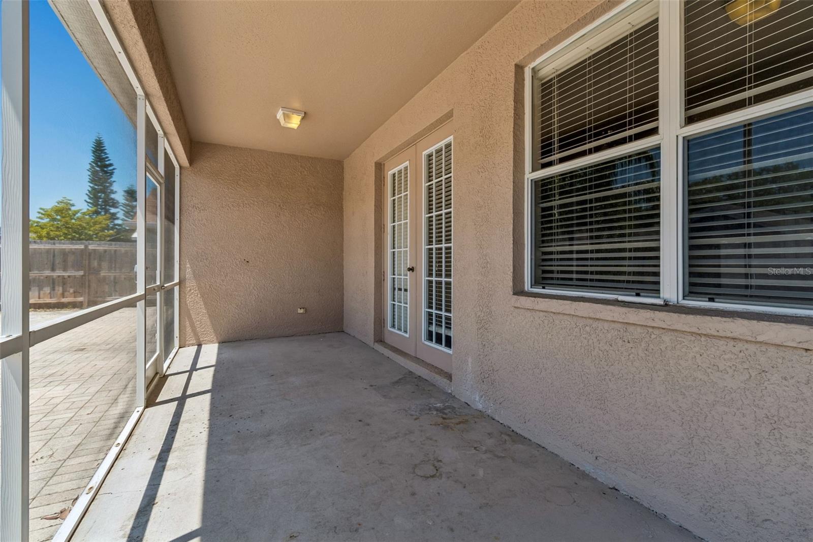 Listing photo id 76 for 4789 Whispering Wind Avenue