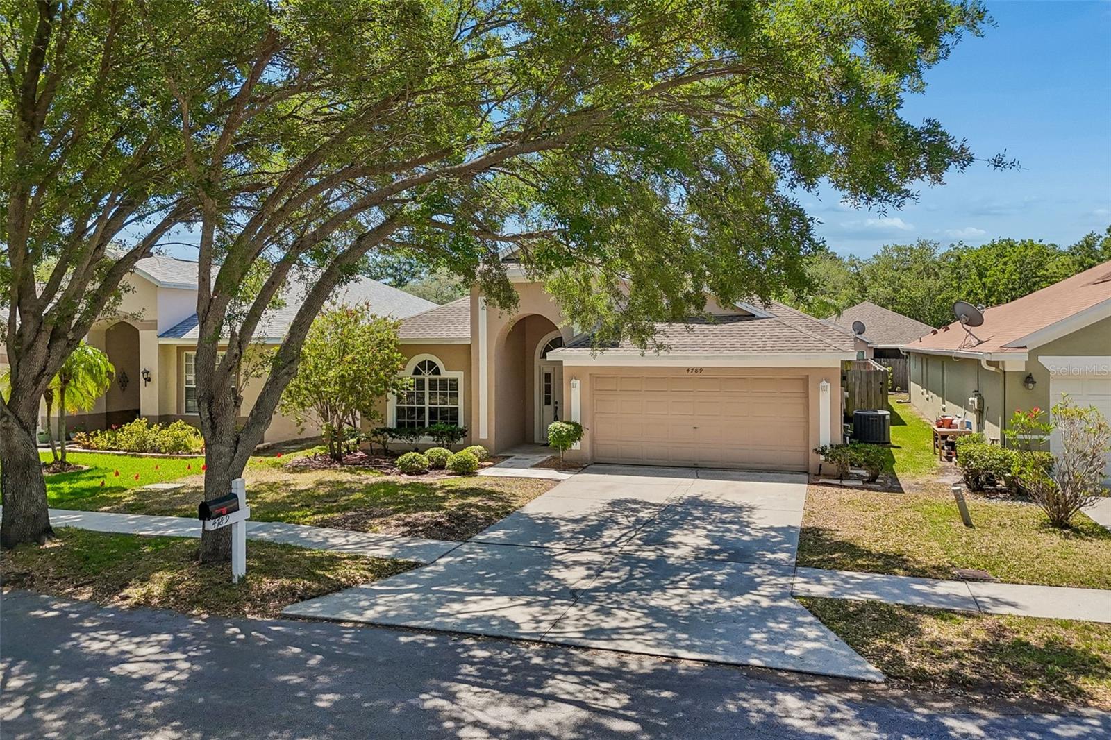 Listing photo id 88 for 4789 Whispering Wind Avenue